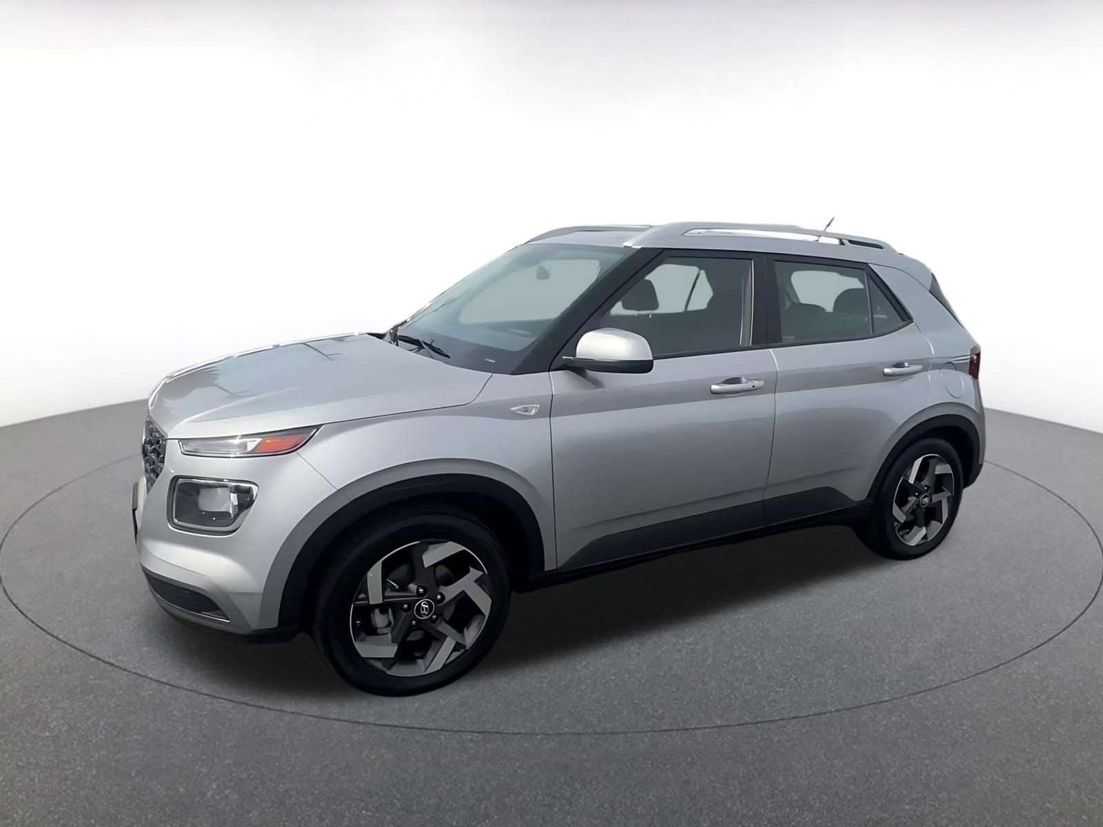 Thumbnail: 2025 Hyundai Venue - 8