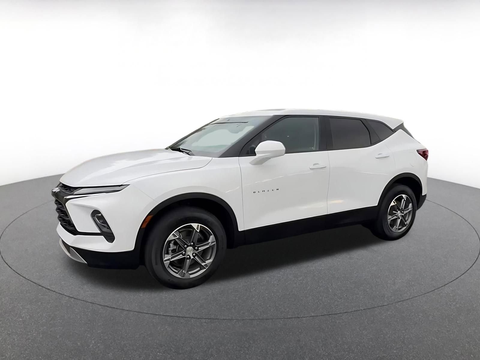 Thumbnail: 2025 Chevrolet Blazer - 8