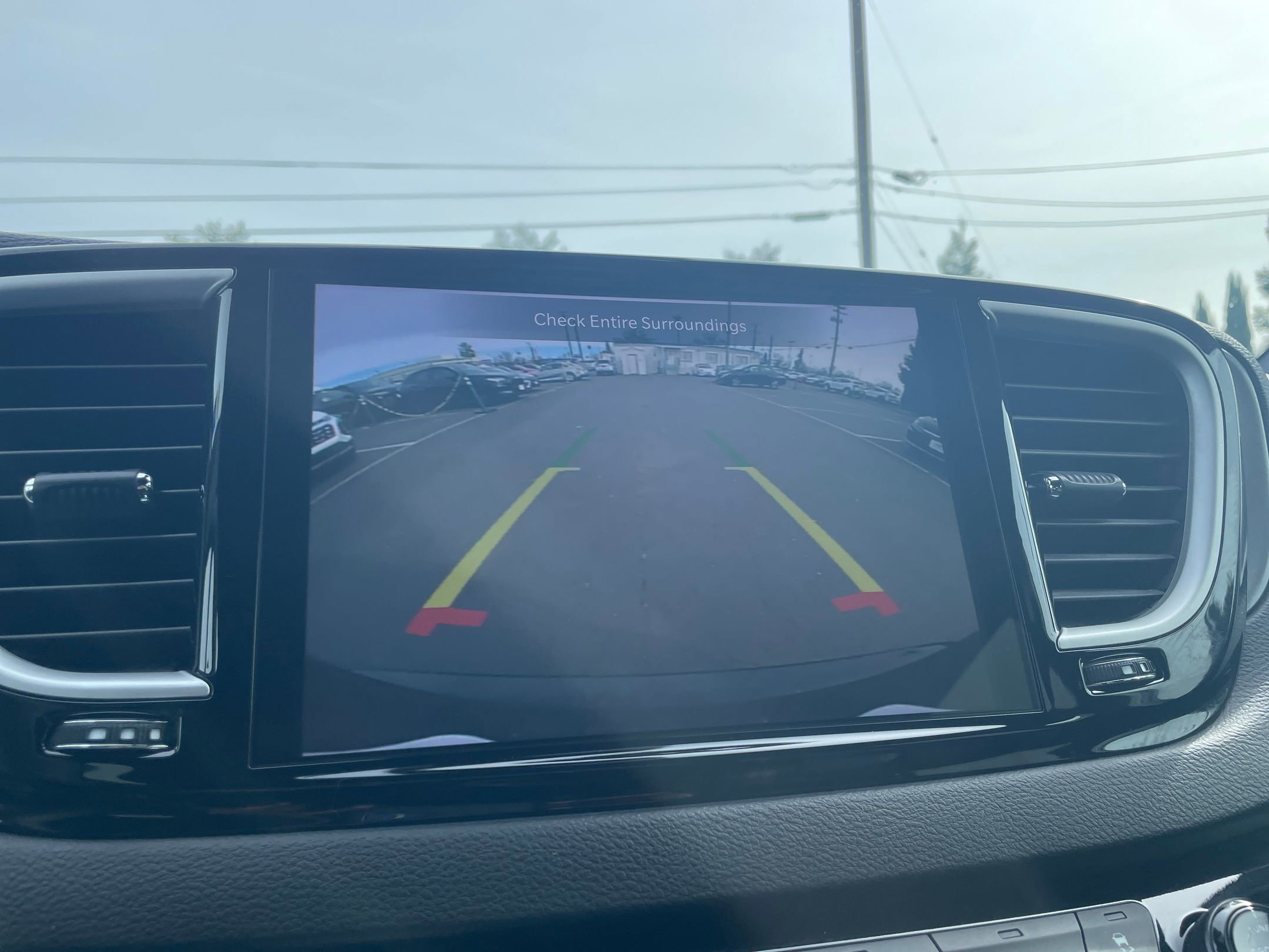 Thumbnail: 2025 Chrysler Pacifica - 21