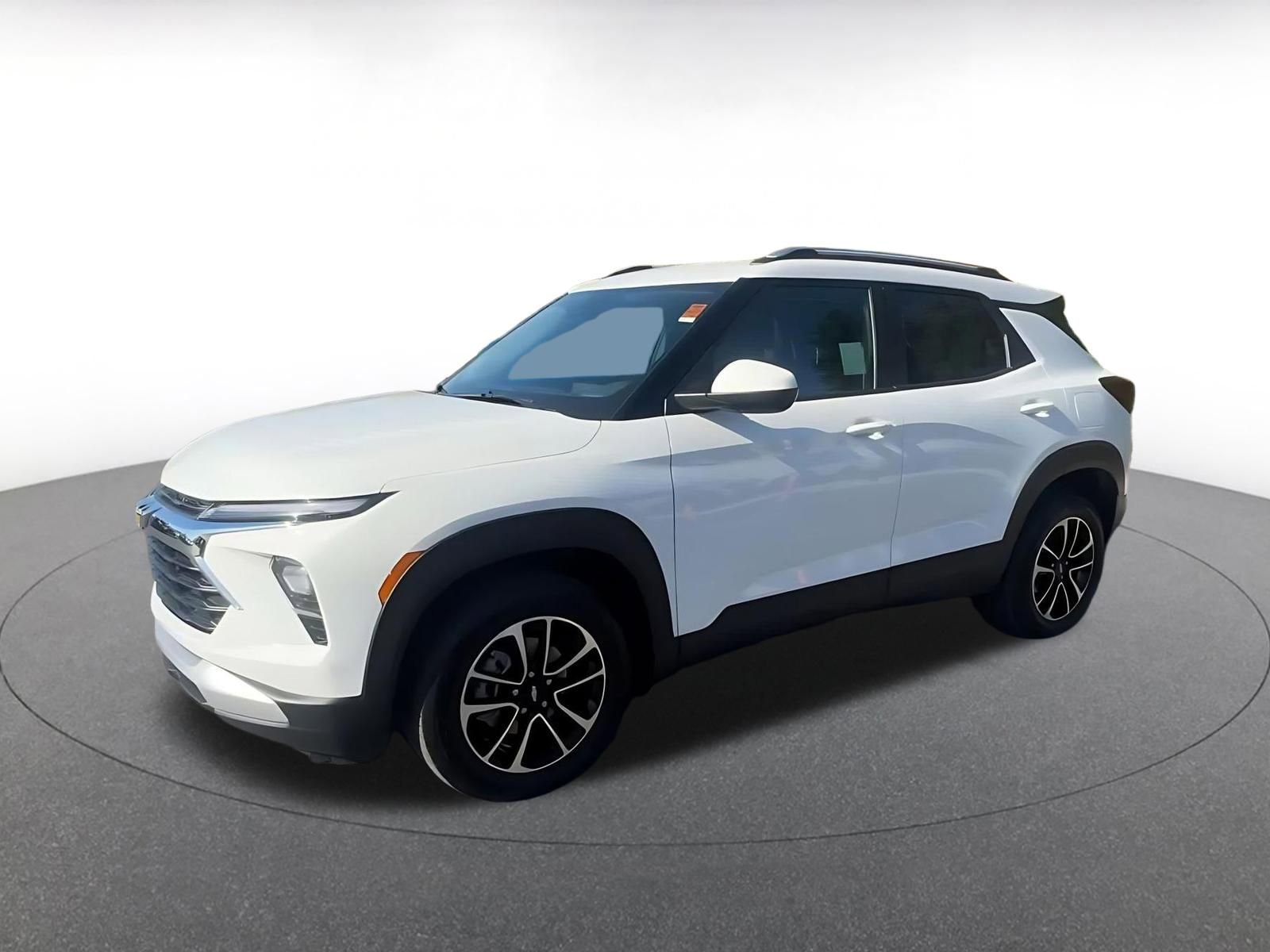 Thumbnail: 2025 Chevrolet TrailBlazer - 8