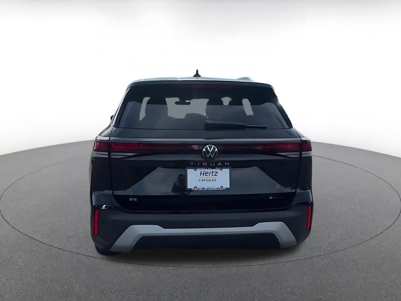 Thumbnail: 2026 Volkswagen Tiguan - 12