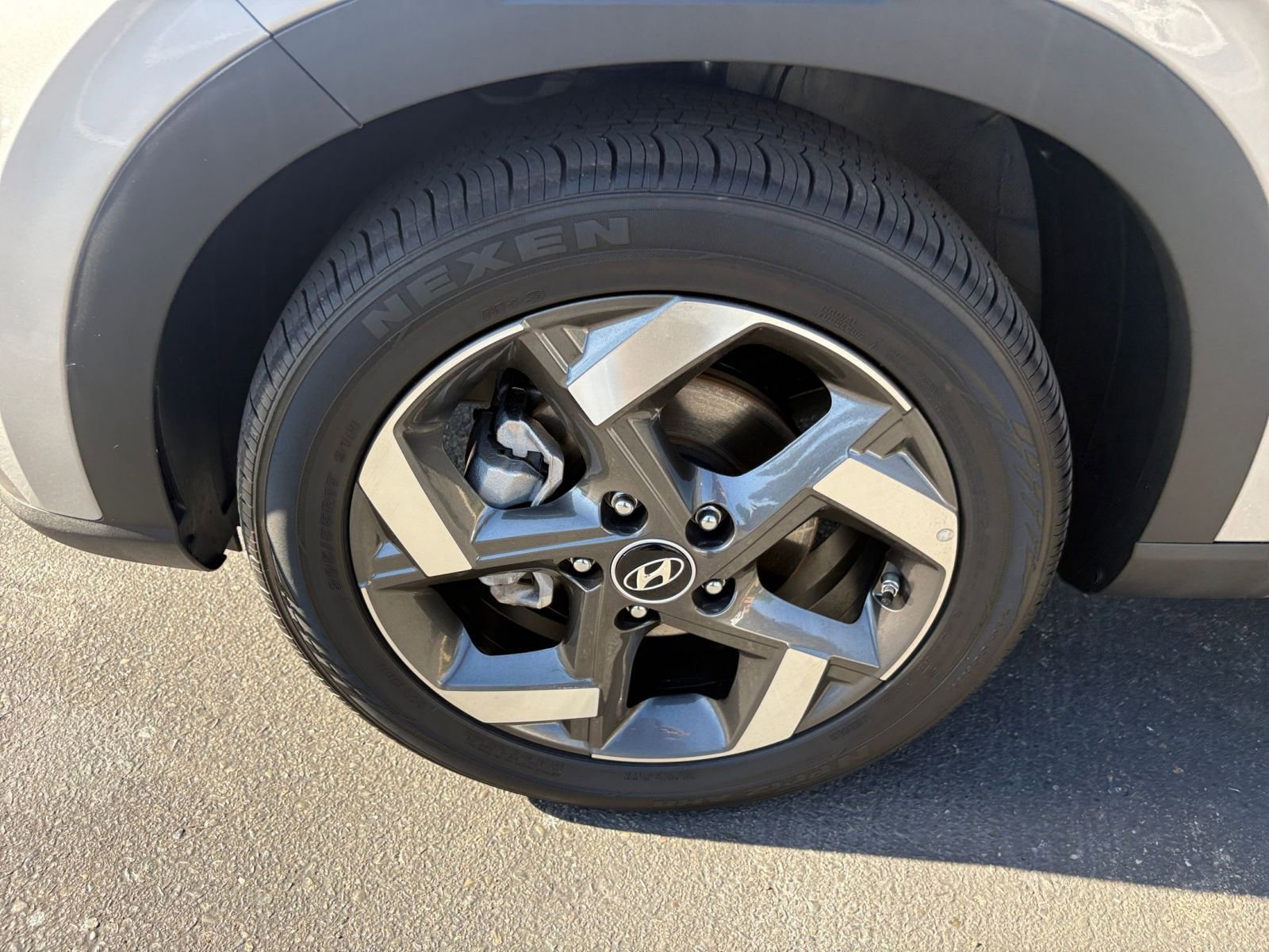 Thumbnail: 2025 Hyundai Venue - 31