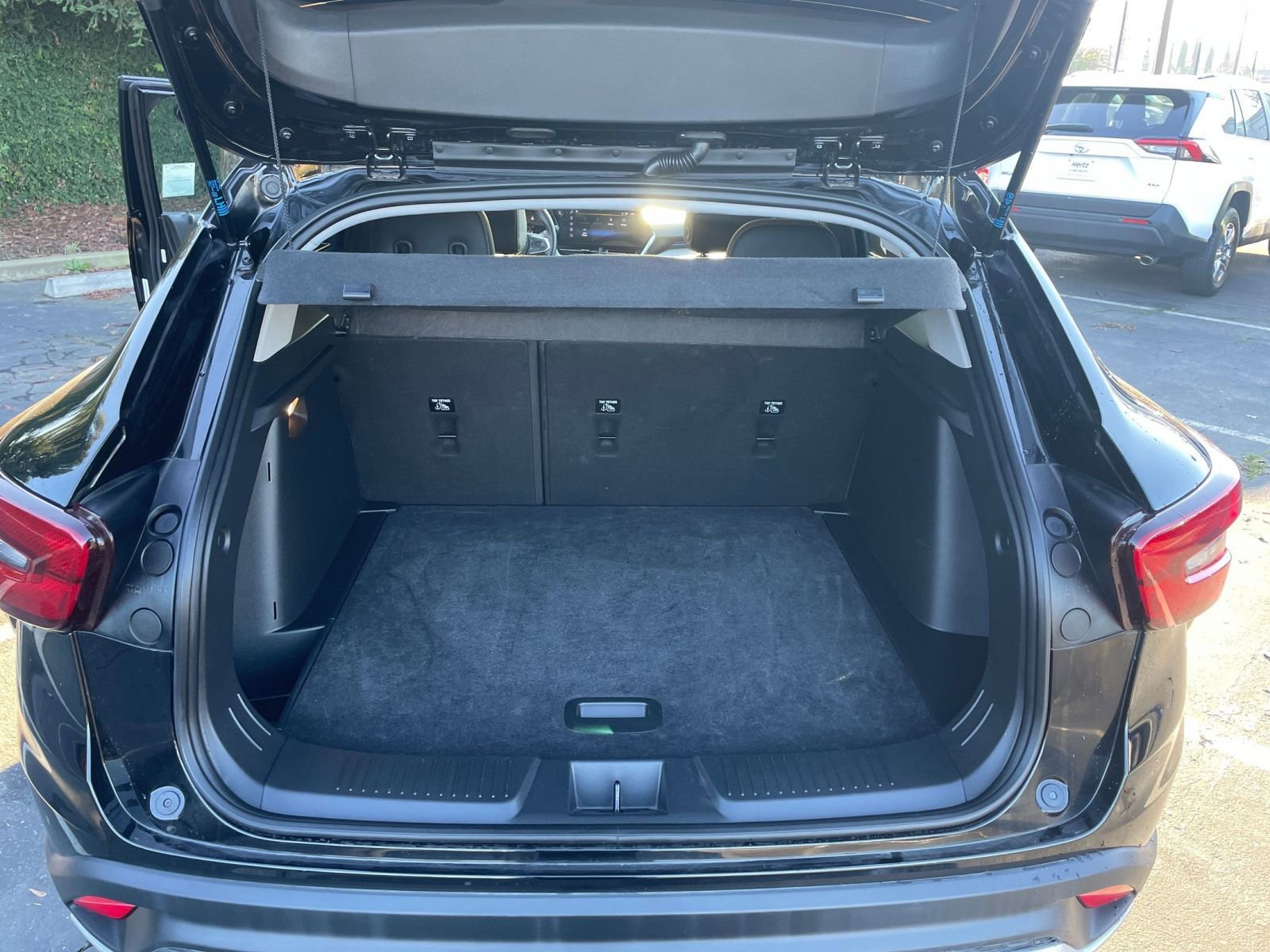 Thumbnail: 2025 Chevrolet Trax - 29