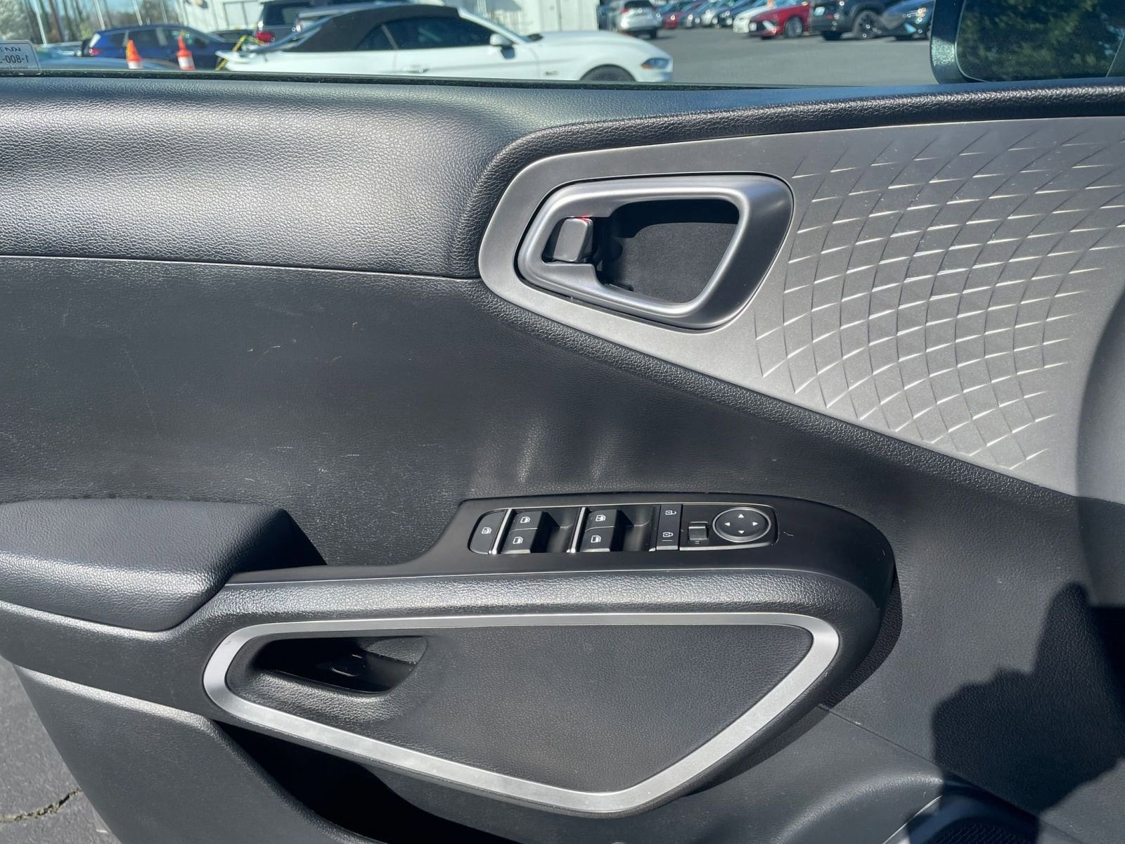 Thumbnail: 2025 Kia Soul - 18