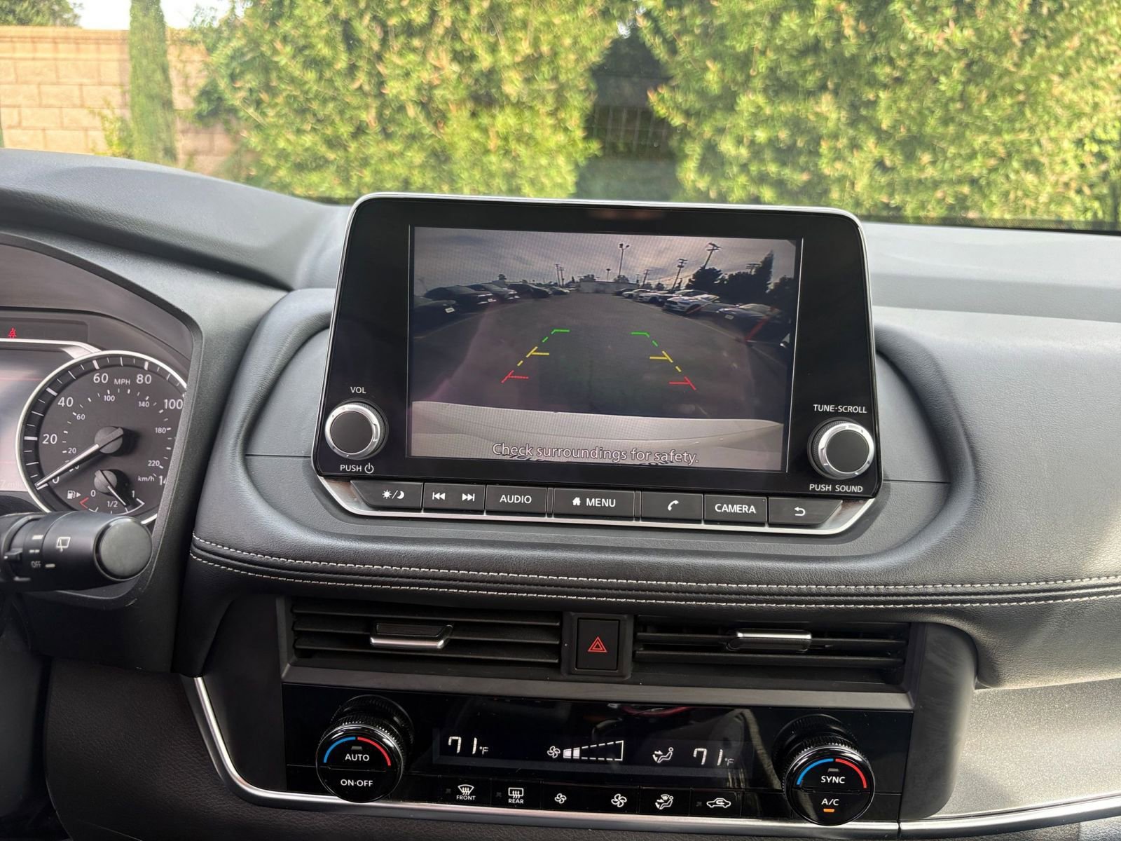 Thumbnail: 2025 Nissan Rogue - 25