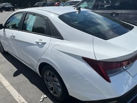 Thumbnail: 2026 Hyundai Elantra - 4