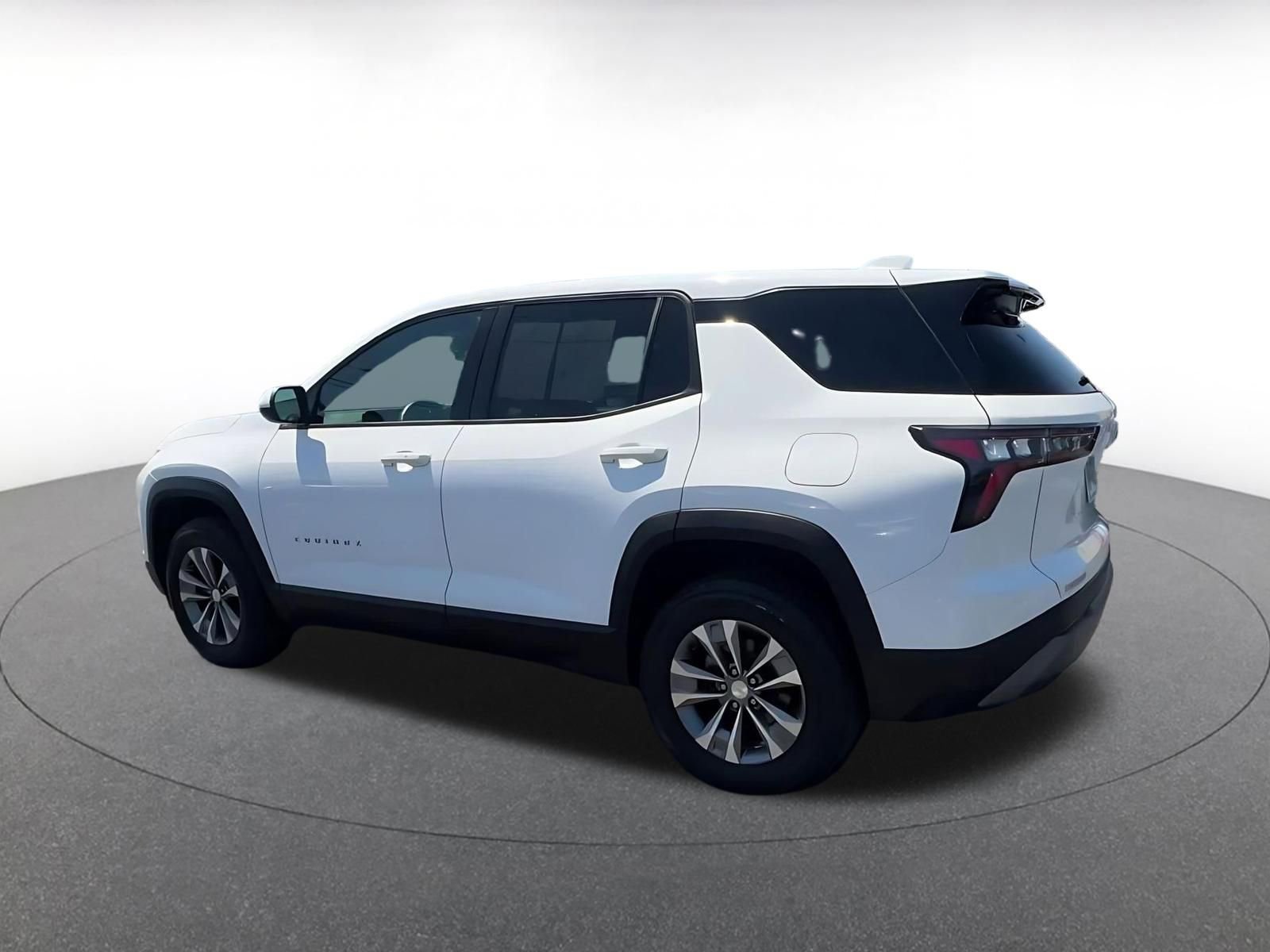Thumbnail: 2025 Chevrolet Equinox - 10