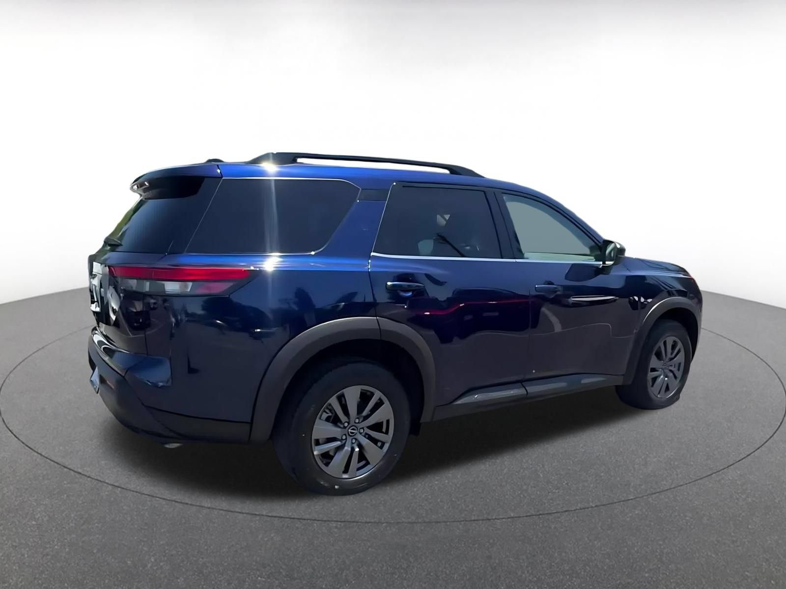 Thumbnail: 2025 Nissan Pathfinder - 15