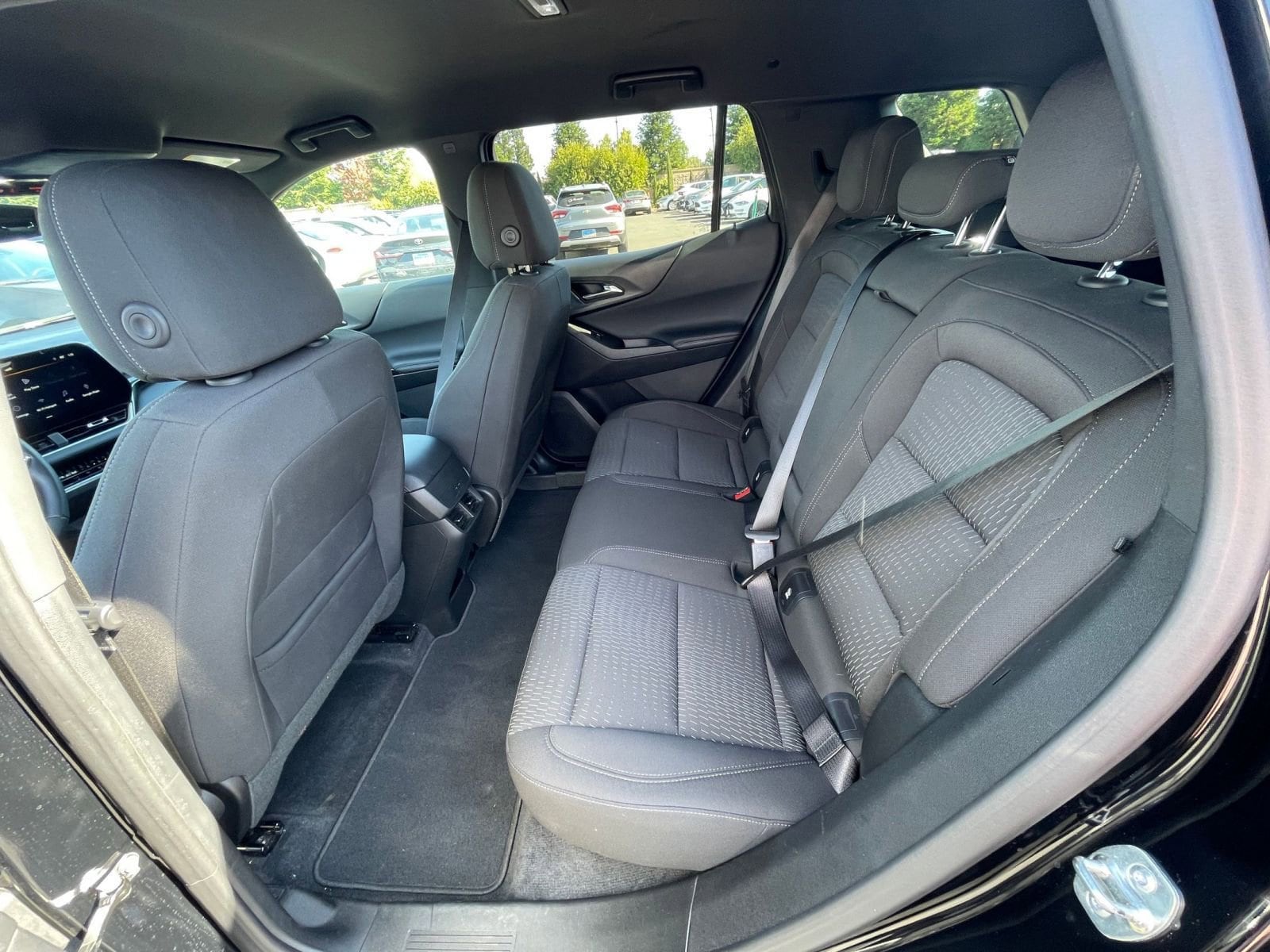 Thumbnail: 2025 Chevrolet Equinox - 24