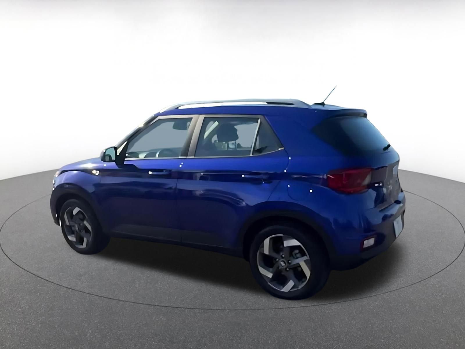 Thumbnail: 2025 Hyundai Venue - 10