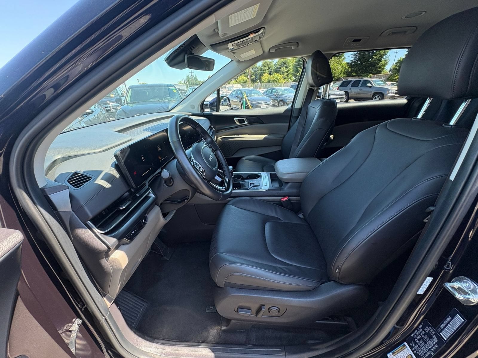 Thumbnail: 2026 Kia Carnival - 29