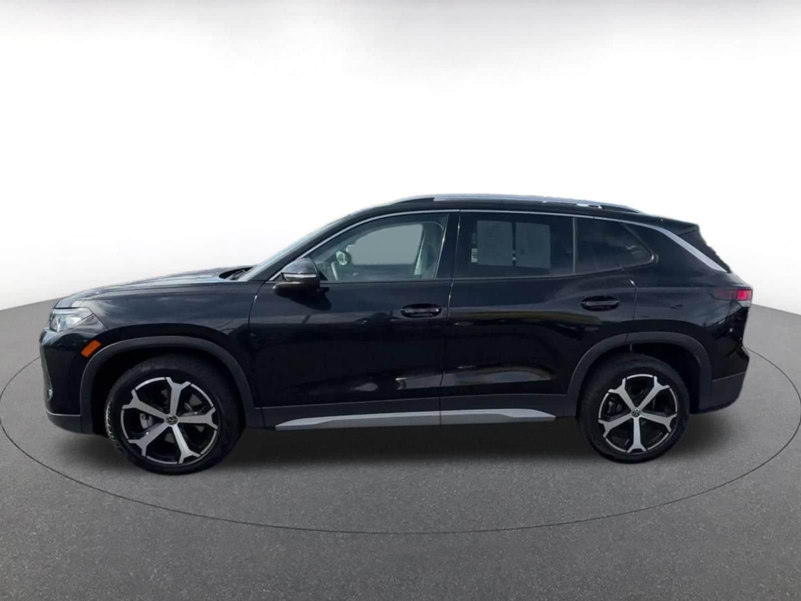 Thumbnail: 2026 Volkswagen Tiguan - 8