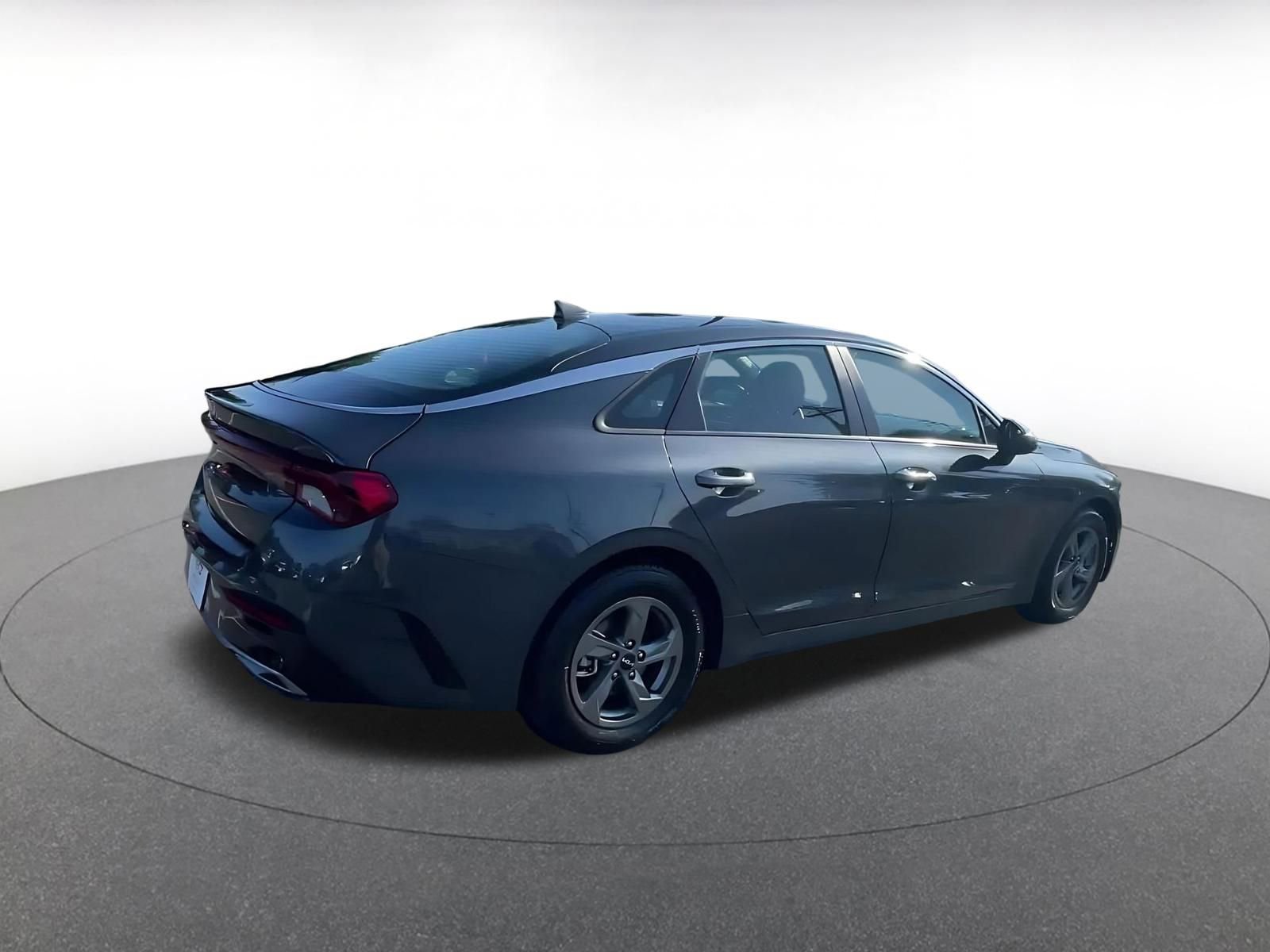 Thumbnail: 2023 Kia K5 - 15