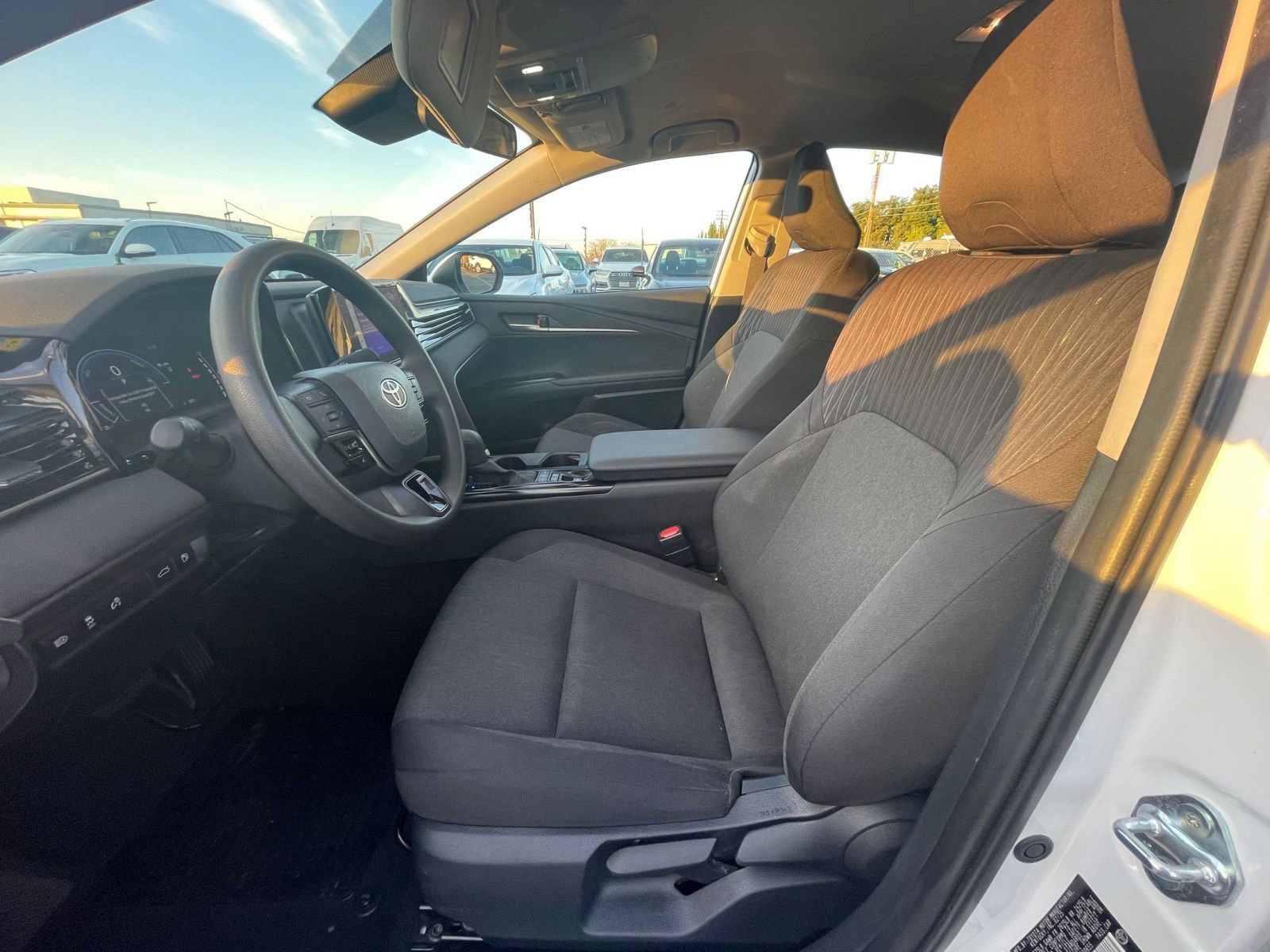 Thumbnail: 2025 Toyota Camry - 27