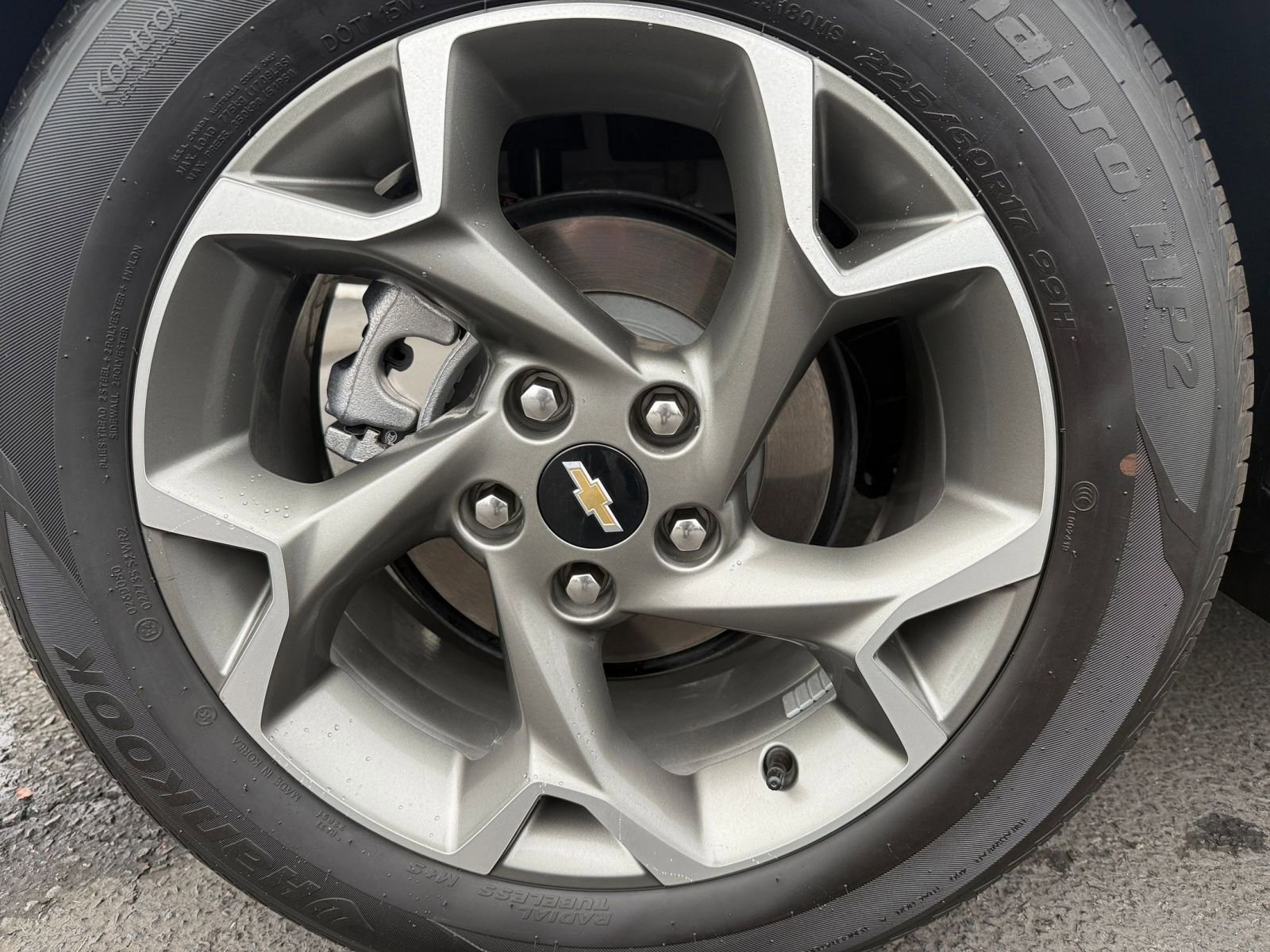 Thumbnail: 2025 Chevrolet Trax - 28