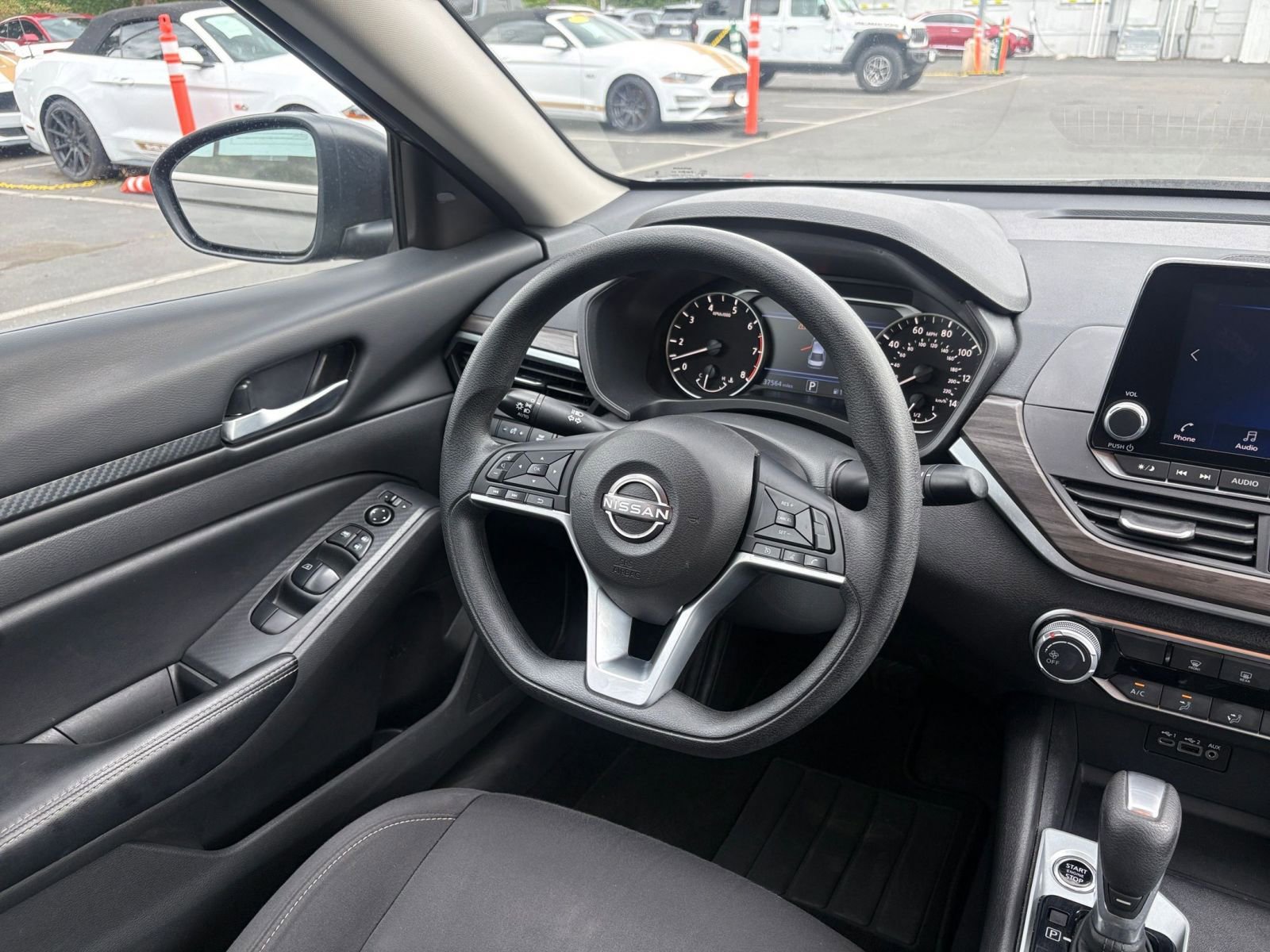 Thumbnail: 2025 Nissan Altima - 34