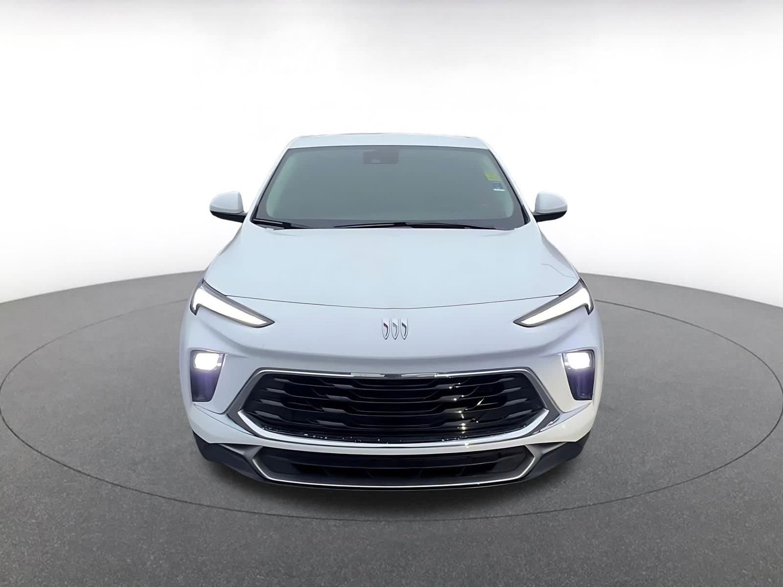 Thumbnail: 2025 Buick Encore GX - 4