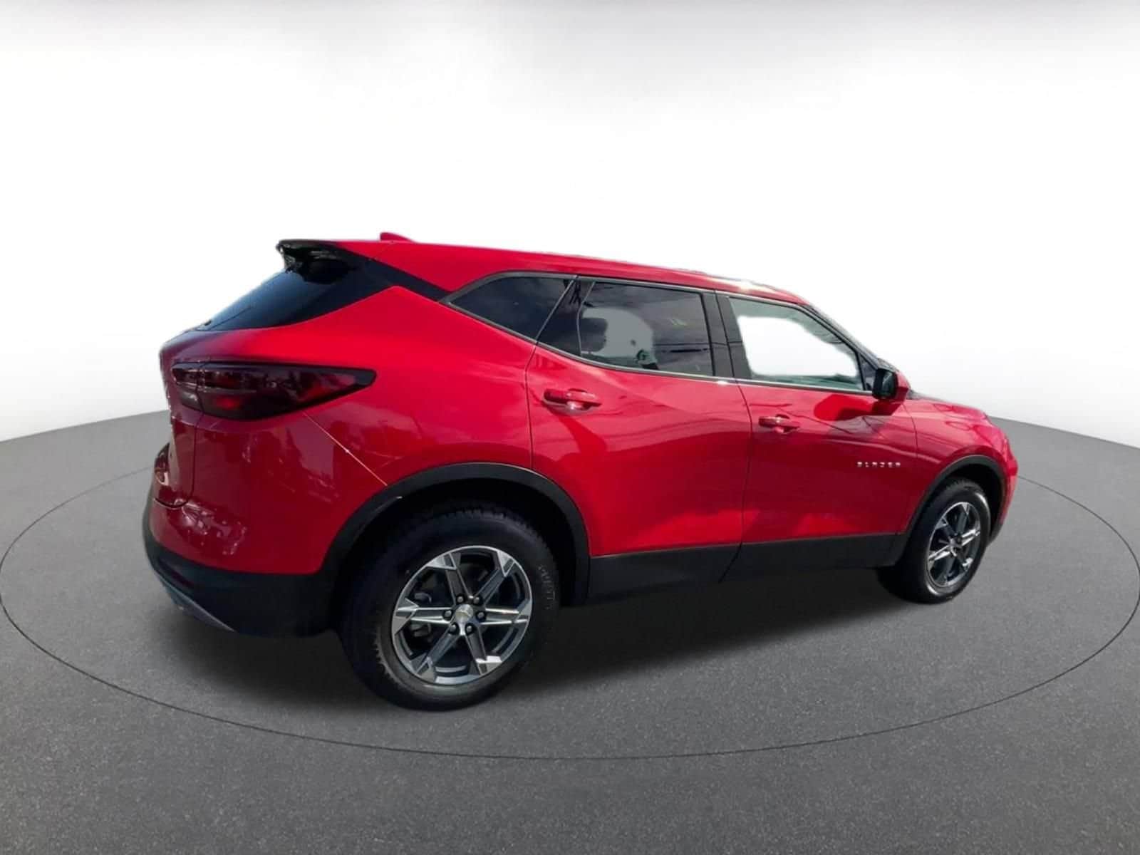 Thumbnail: 2025 Chevrolet Blazer - 14