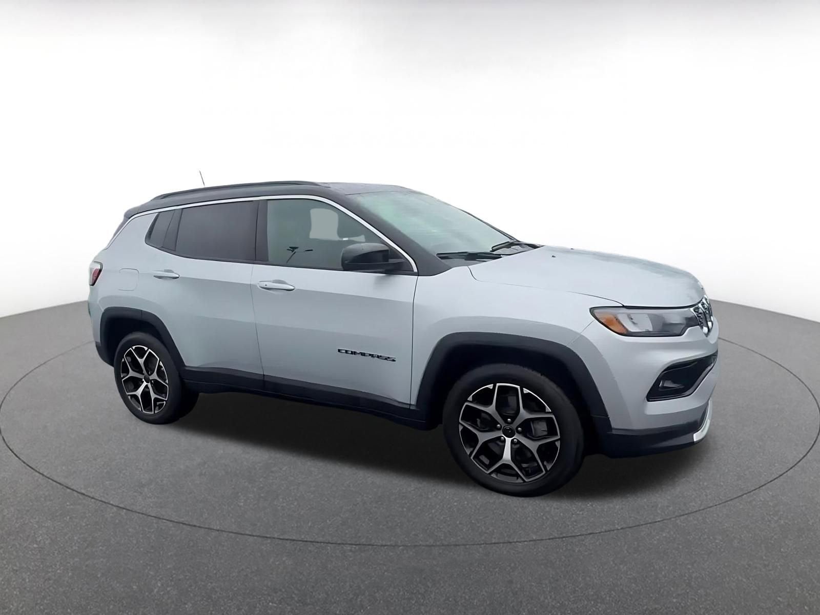 Thumbnail: 2025 Jeep Compass - 2