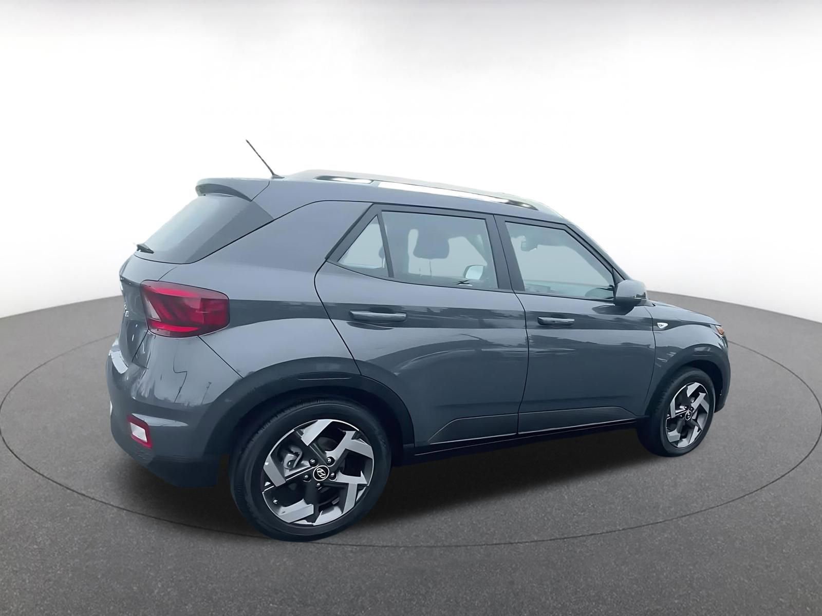 Thumbnail: 2025 Hyundai Venue - 15