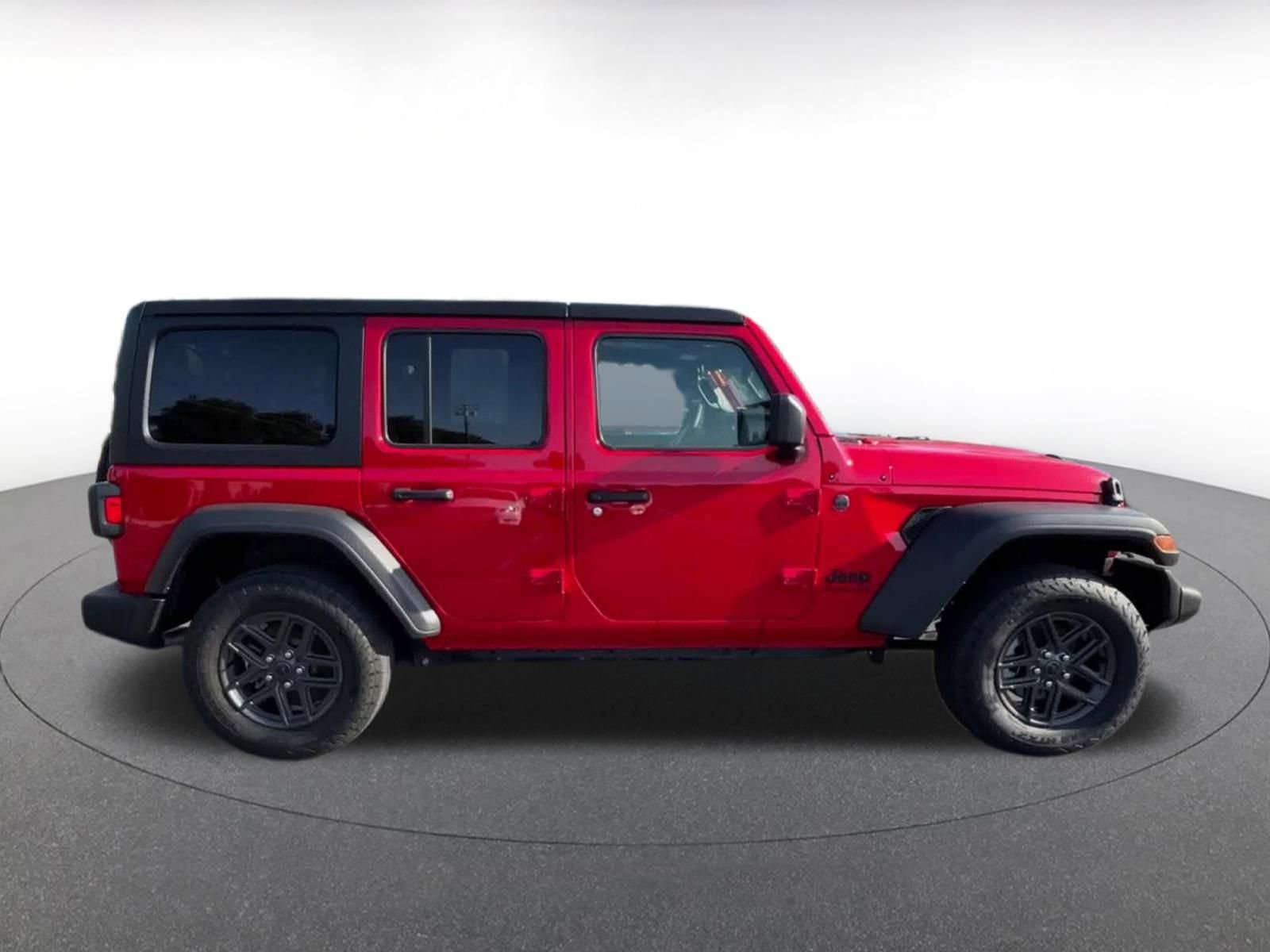 Thumbnail: 2025 Jeep Wrangler - 16
