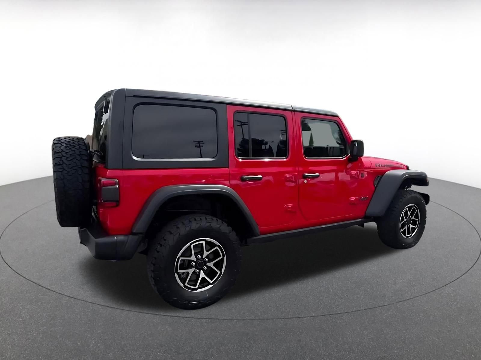 Thumbnail: 2025 Jeep Wrangler - 15