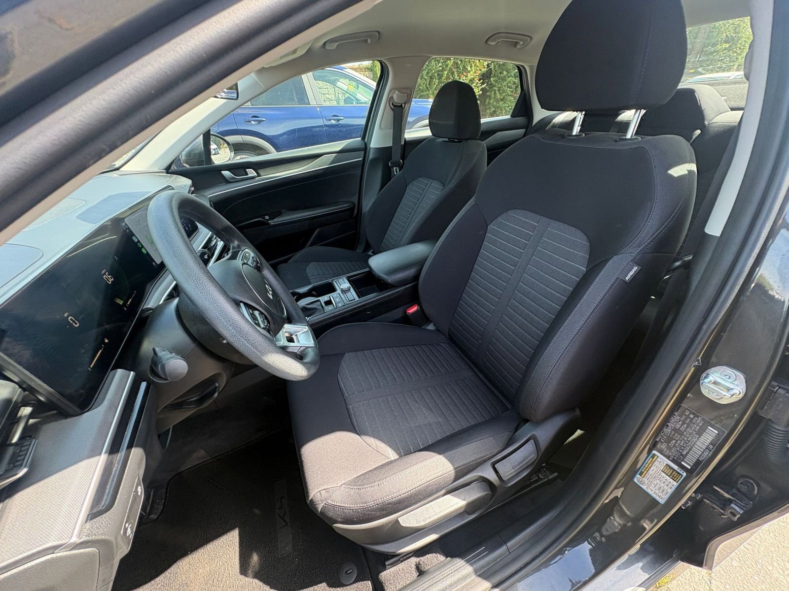 Thumbnail: 2025 Kia K5 - 35