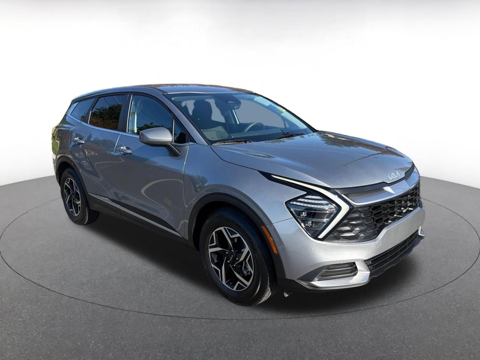 Thumbnail: 2025 Kia Sportage - 1