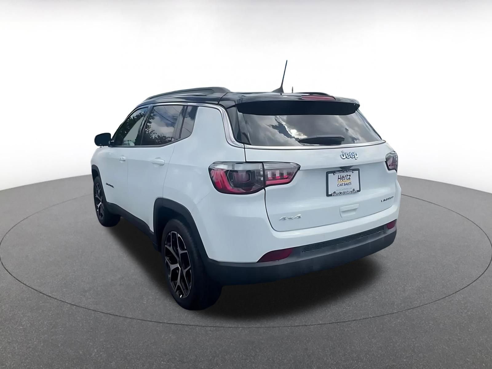 Thumbnail: 2025 Jeep Compass - 11