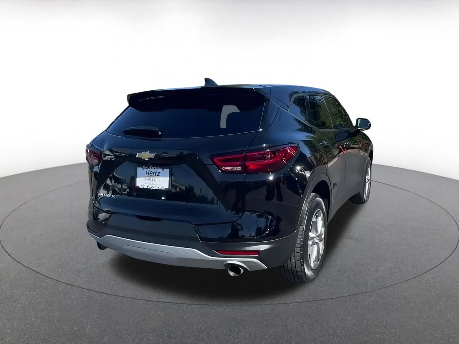 Thumbnail: 2023 Chevrolet Blazer - 12