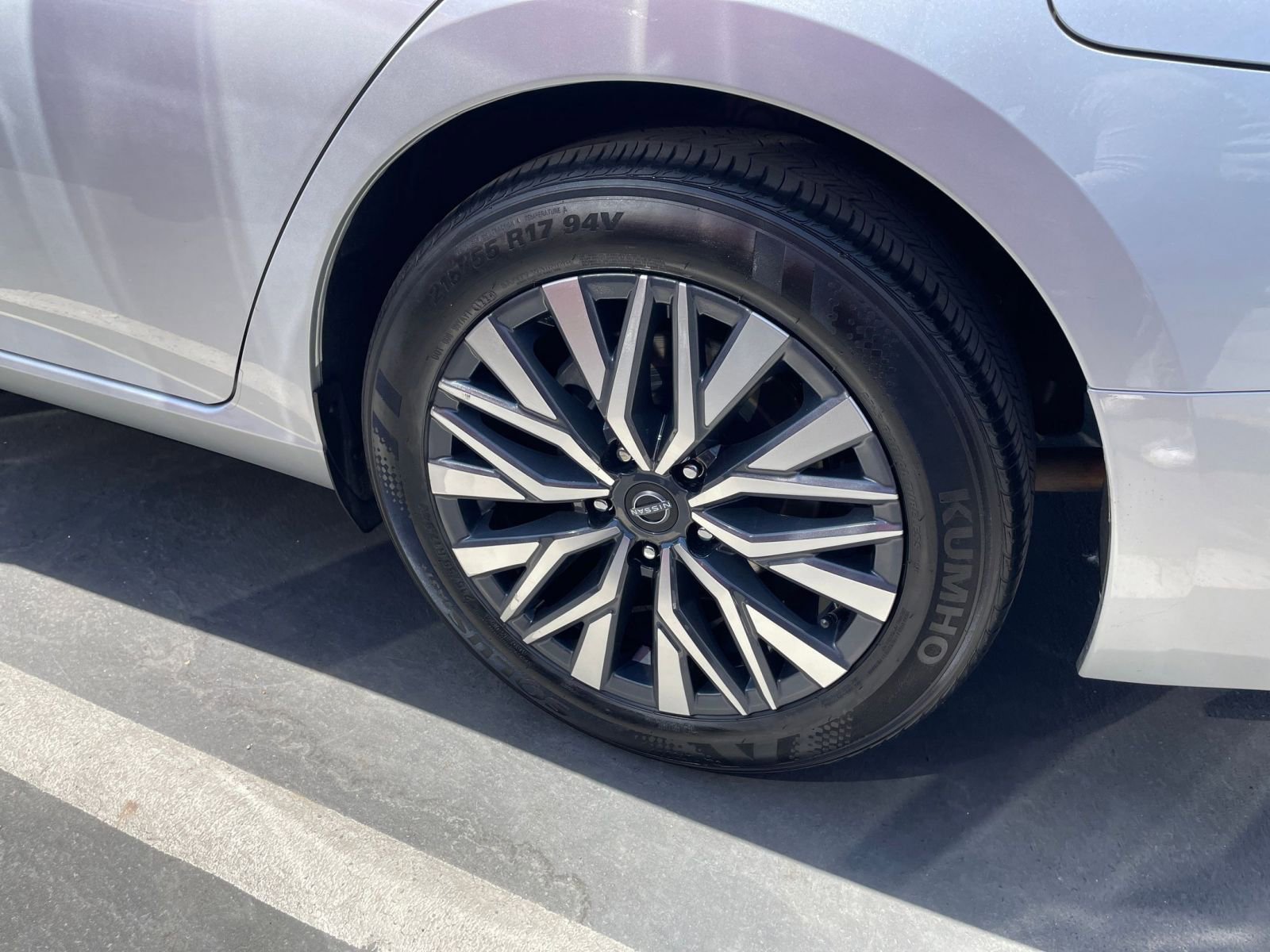 Thumbnail: 2024 Nissan Altima - 24