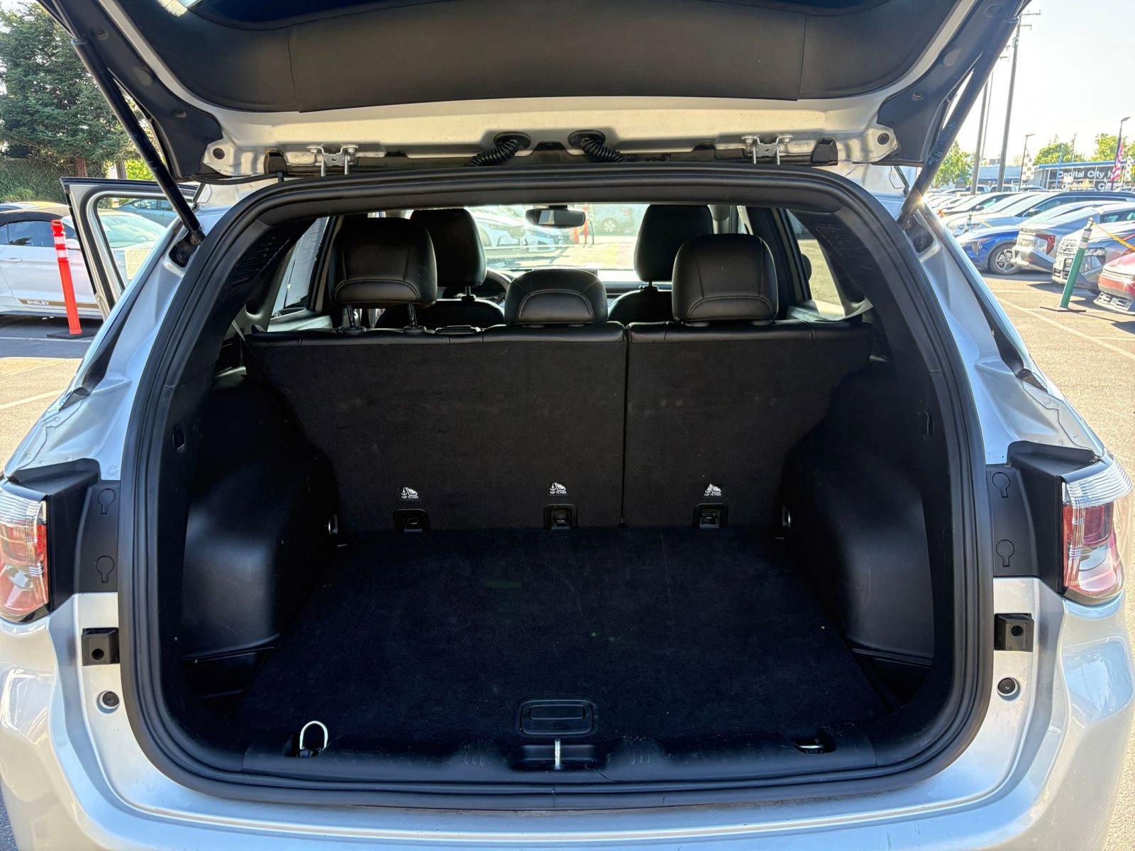 Thumbnail: 2025 Jeep Compass - 32