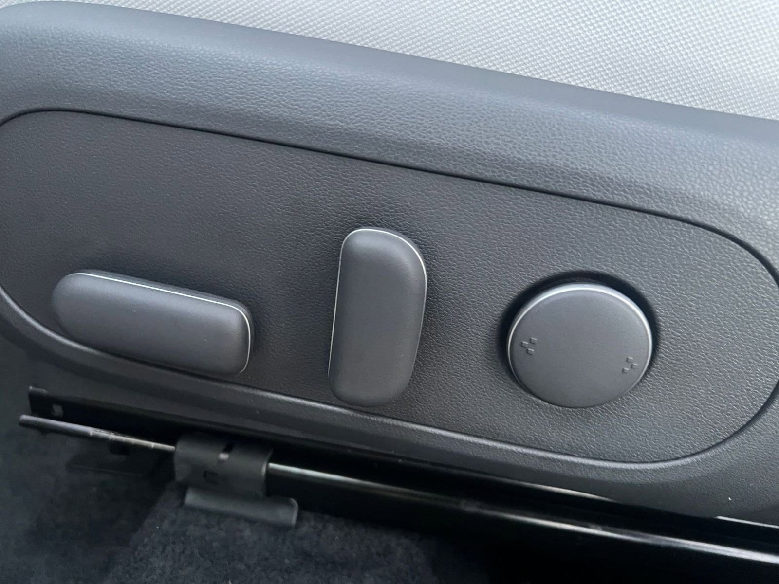 Thumbnail: 2025 Hyundai Kona - 23