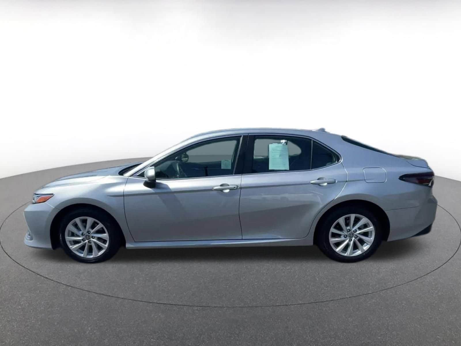 2024 Toyota Camry LE 8