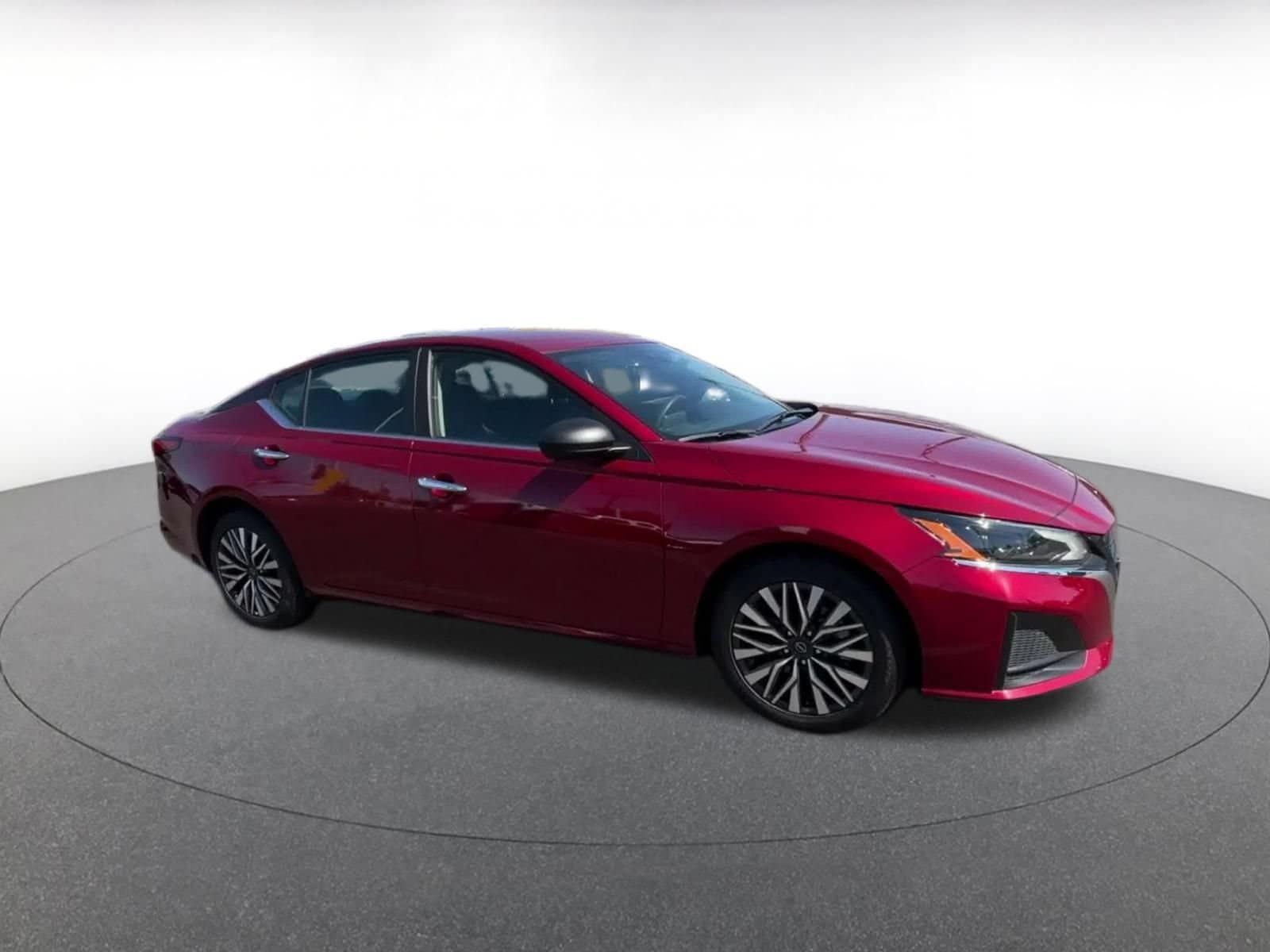 Thumbnail: 2025 Nissan Altima - 2