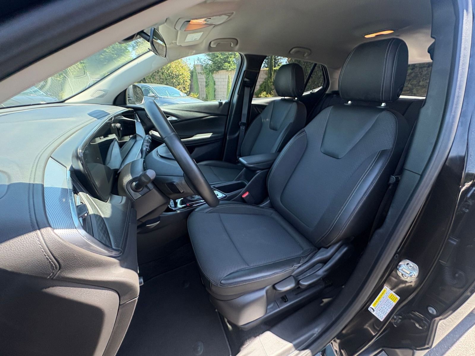 Thumbnail: 2025 Buick Encore GX - 35