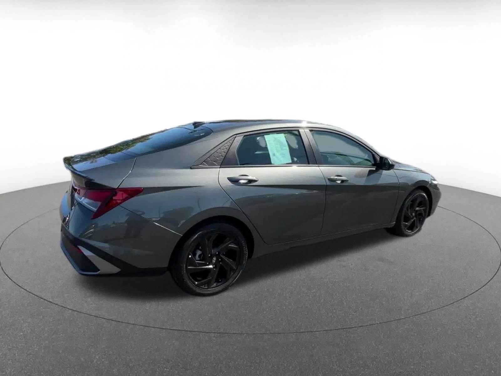 Thumbnail: 2026 Hyundai Elantra - 14