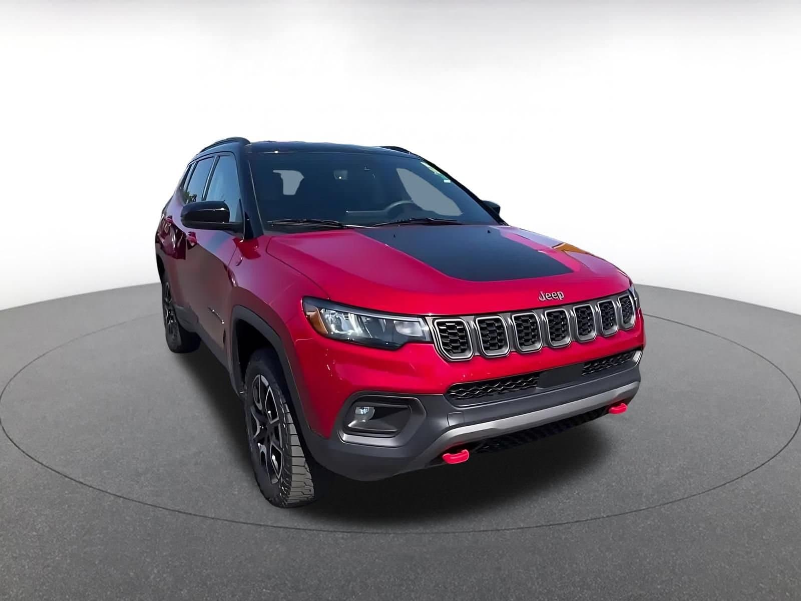Thumbnail: 2025 Jeep Compass - 3
