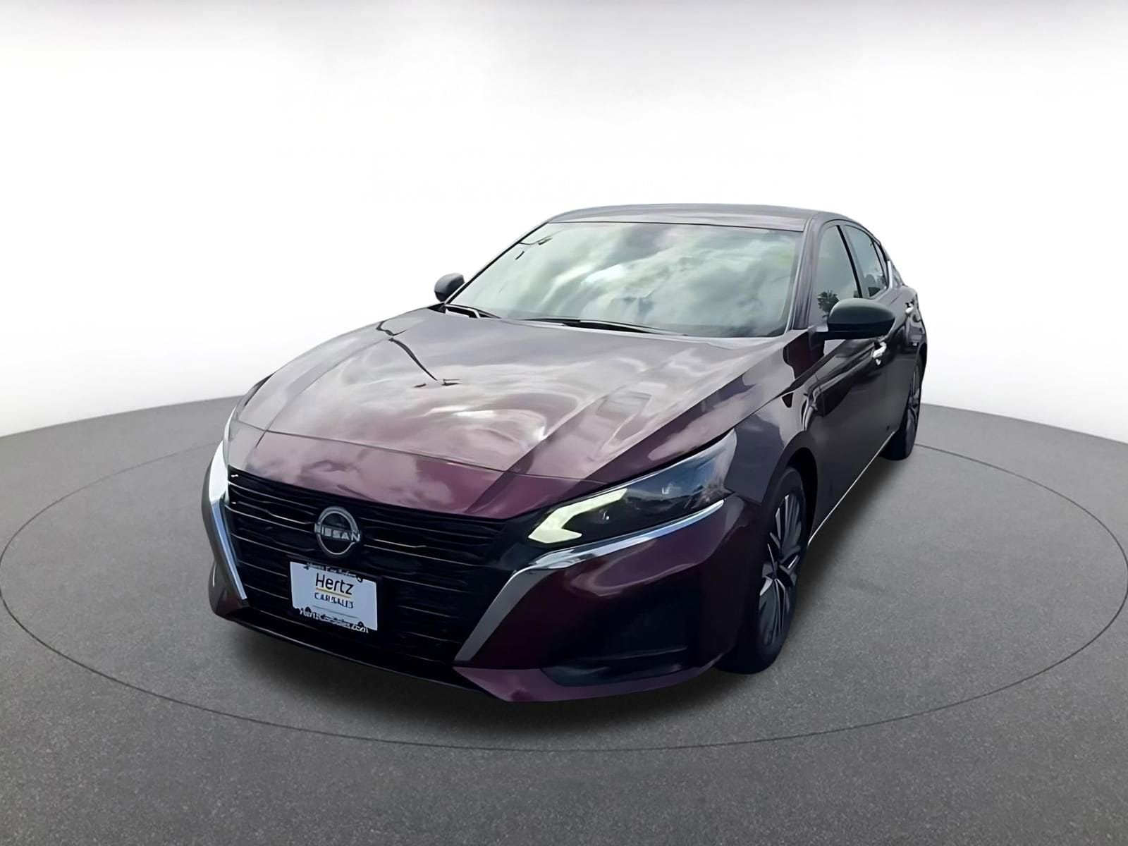 Thumbnail: 2025 Nissan Altima - 7