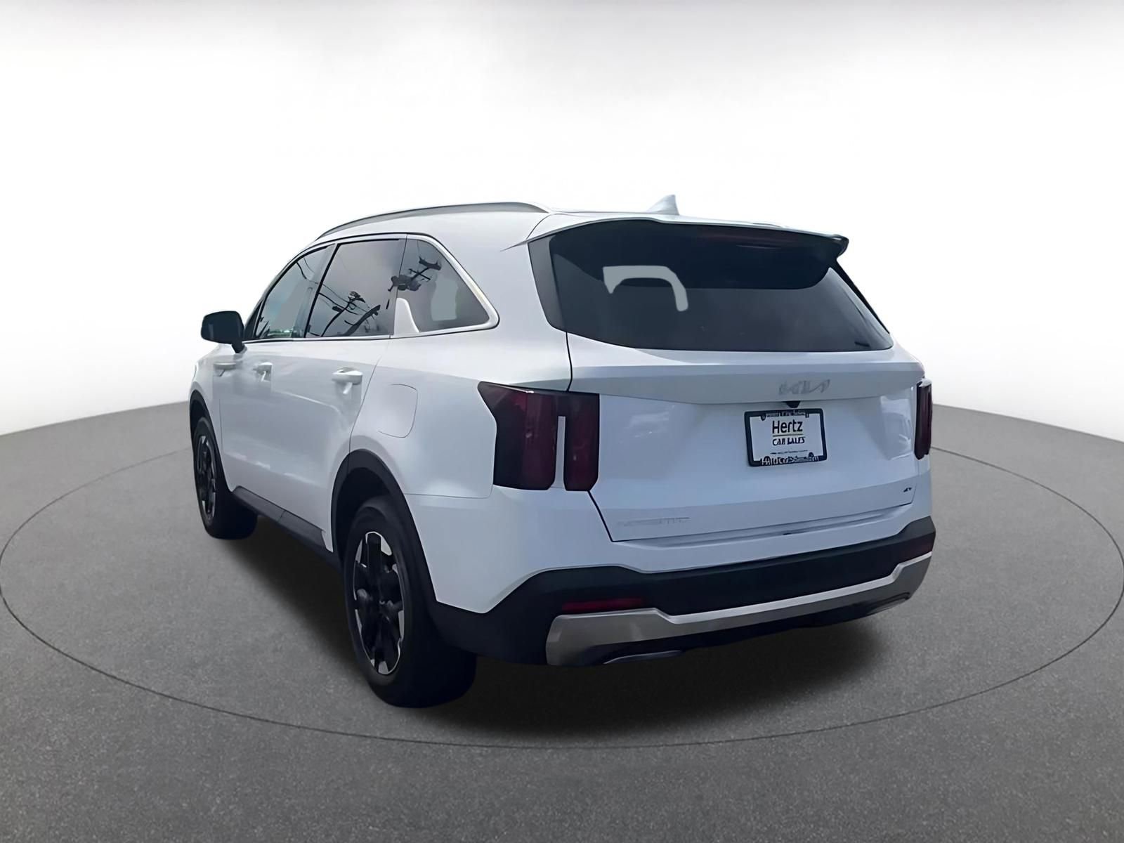 Thumbnail: 2024 Kia Sorento - 11