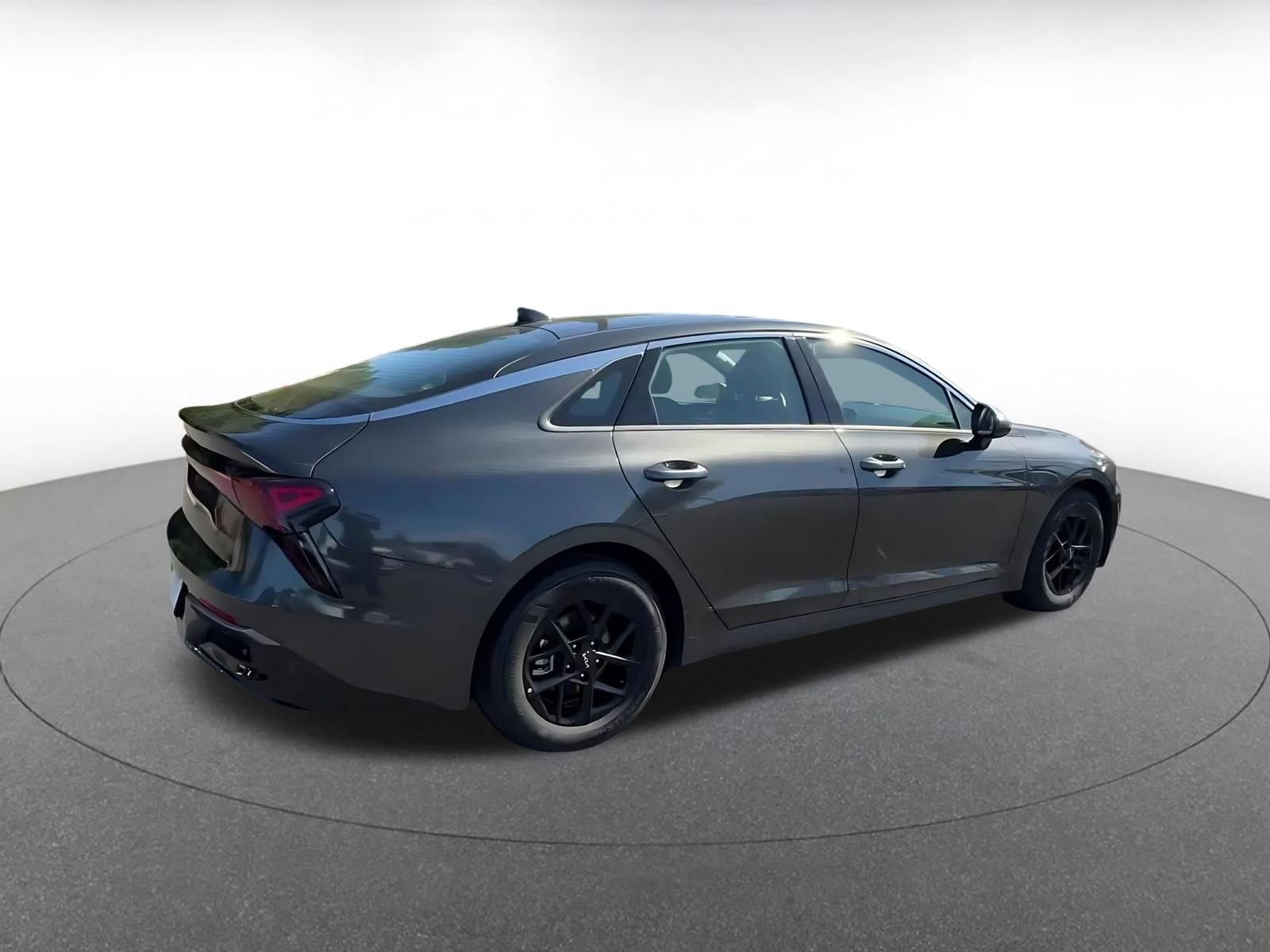 Thumbnail: 2025 Kia K5 - 15