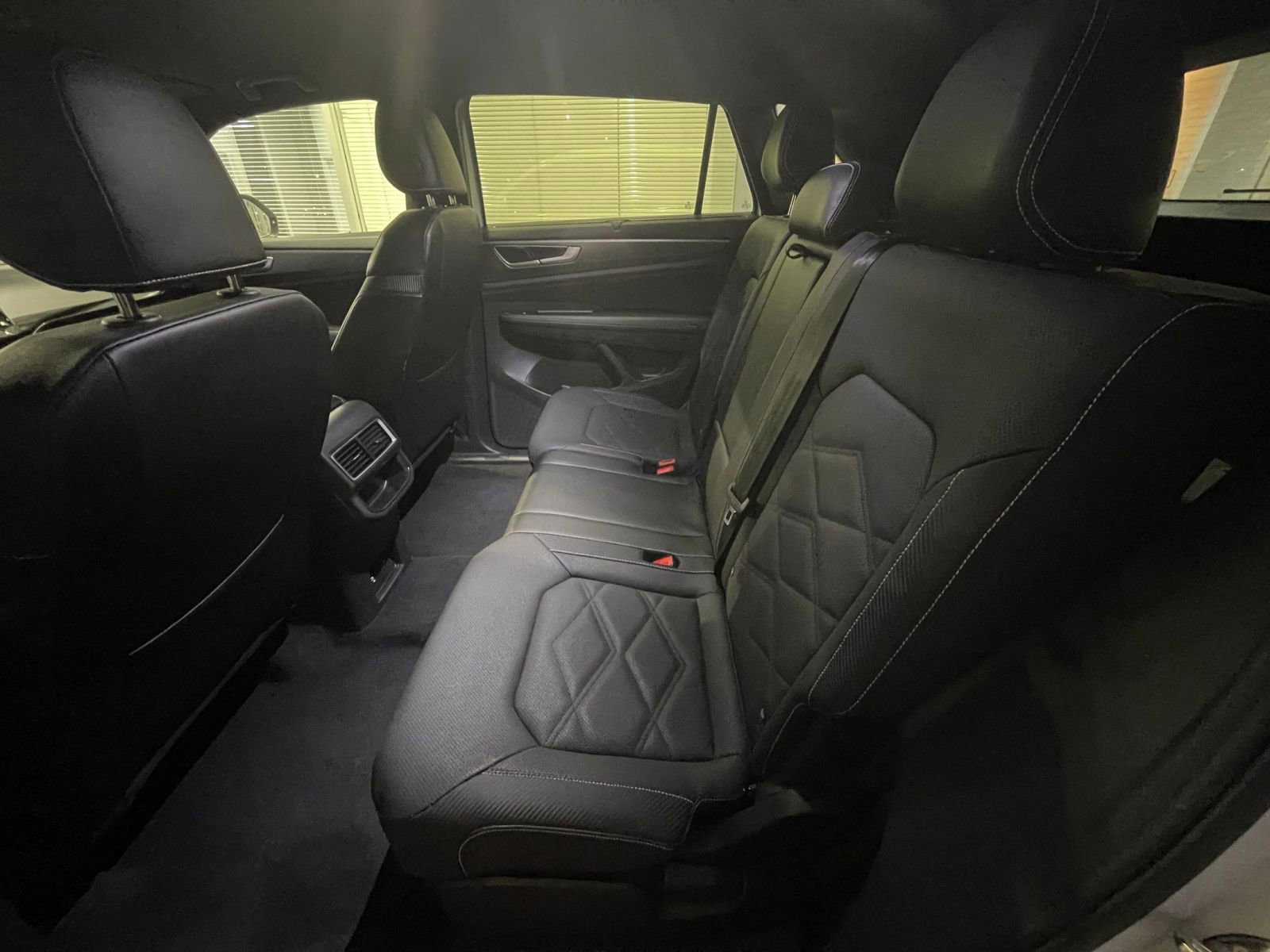 Thumbnail: 2025 Volkswagen Atlas - 27