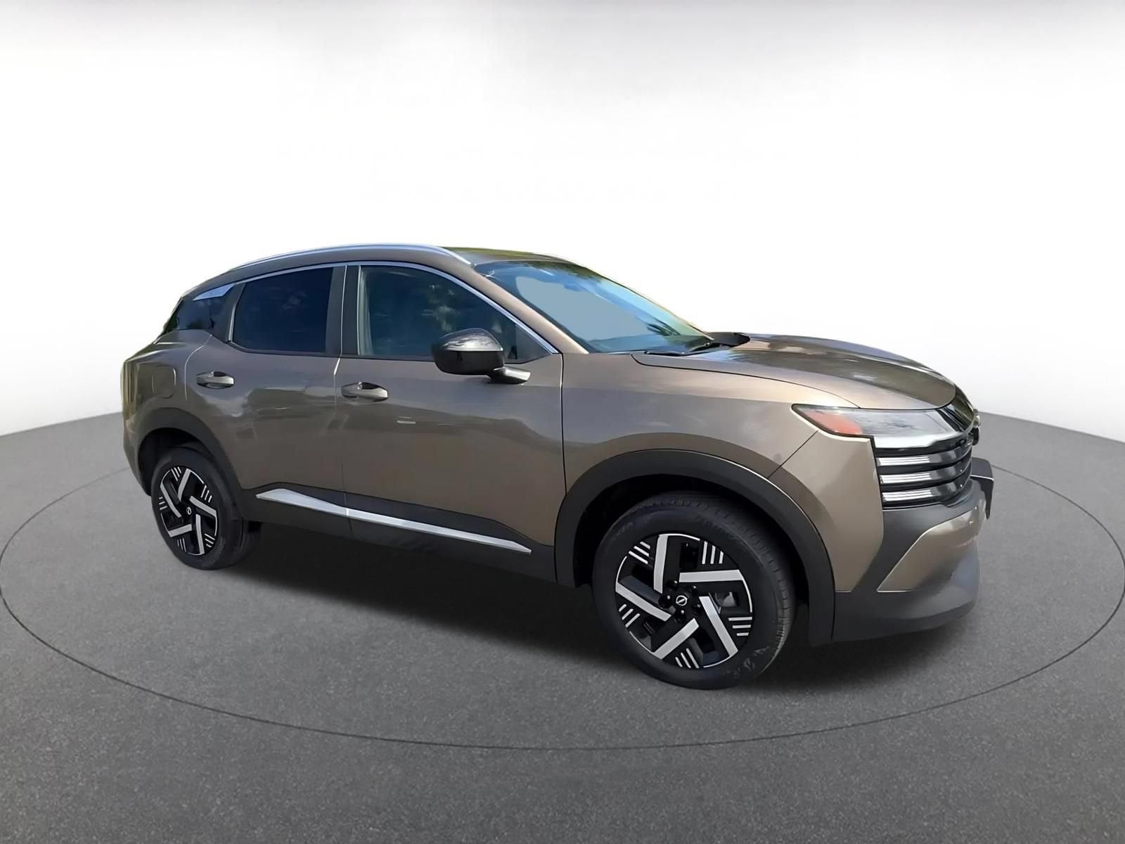 Thumbnail: 2026 Nissan Kicks - 2