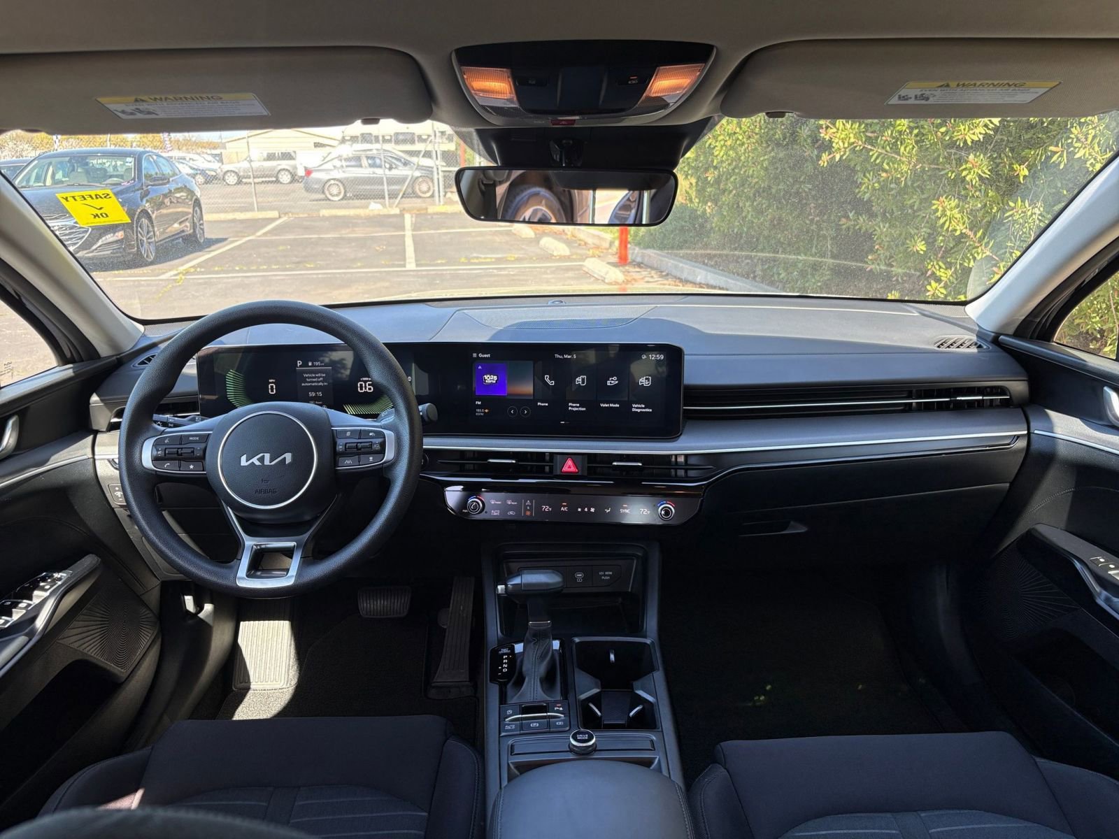 Thumbnail: 2025 Kia K5 - 32