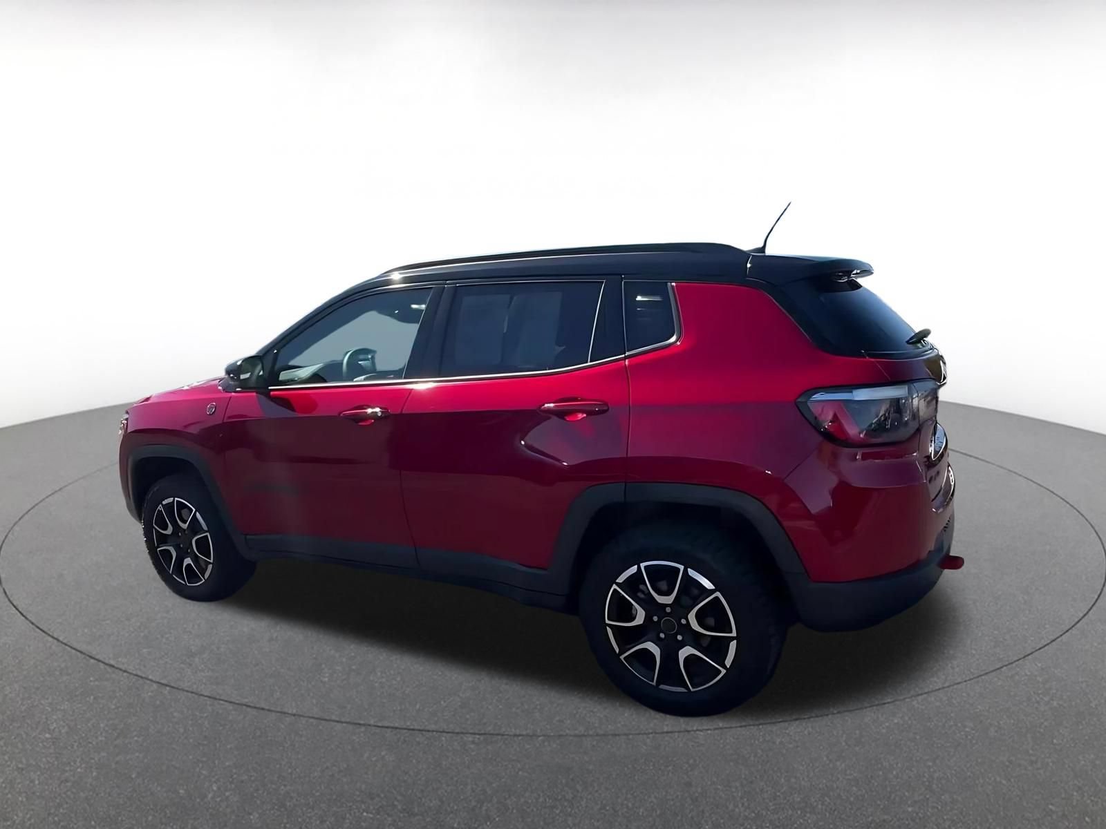 Thumbnail: 2025 Jeep Compass - 10