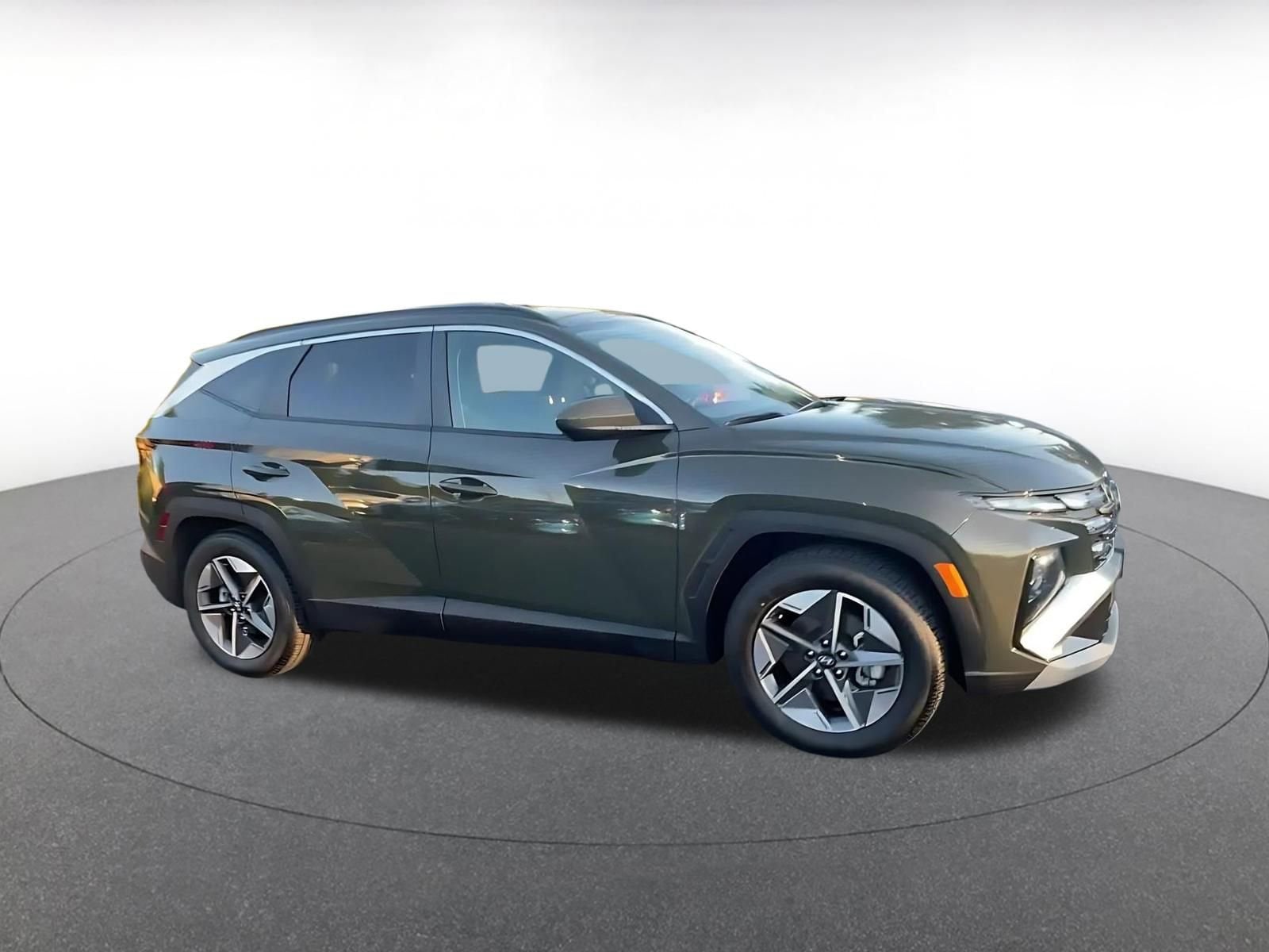 Thumbnail: 2025 Hyundai Tucson - 2