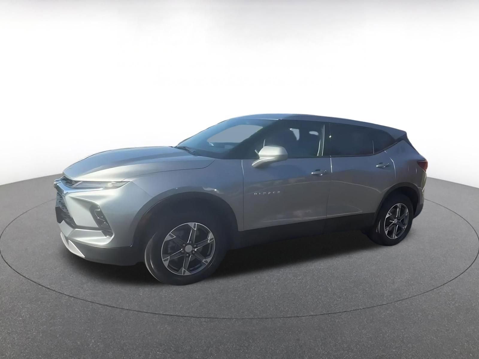 Thumbnail: 2025 Chevrolet Blazer - 8