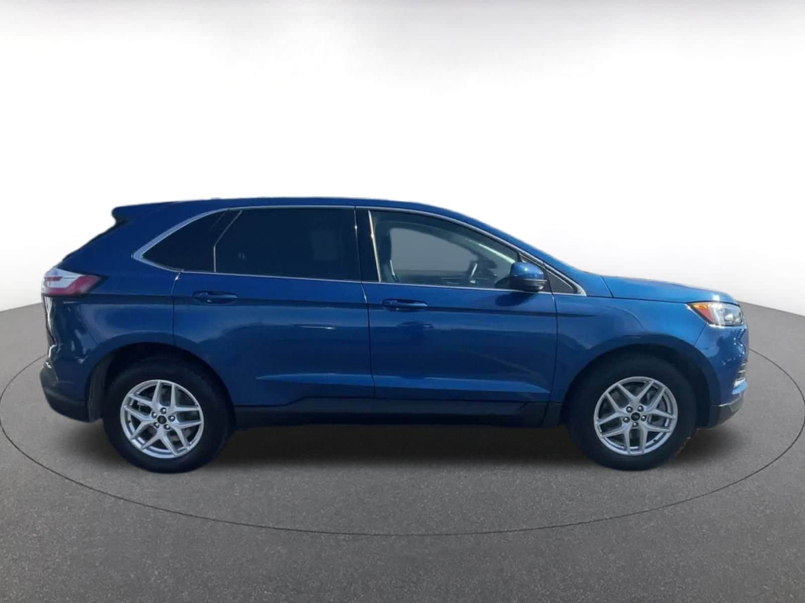 Thumbnail: 2024 Ford Edge - 16