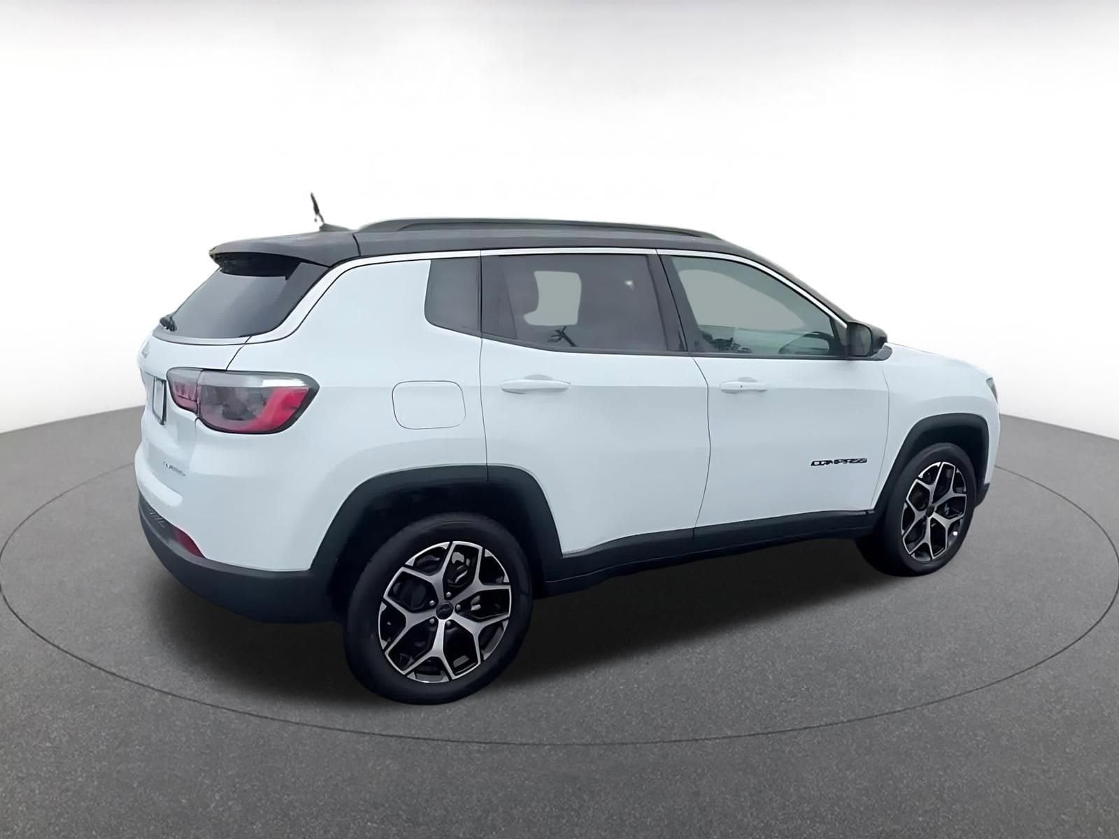 Thumbnail: 2025 Jeep Compass - 15