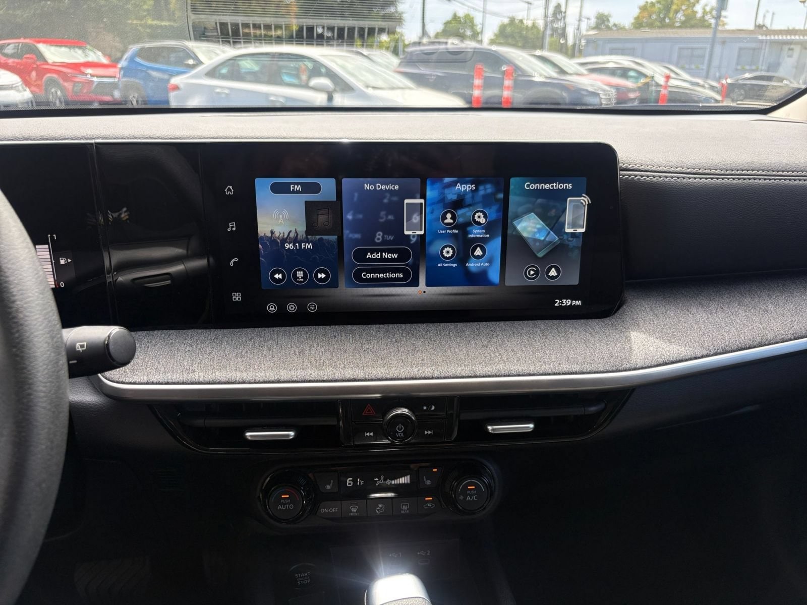 Thumbnail: 2026 Nissan Kicks - 17
